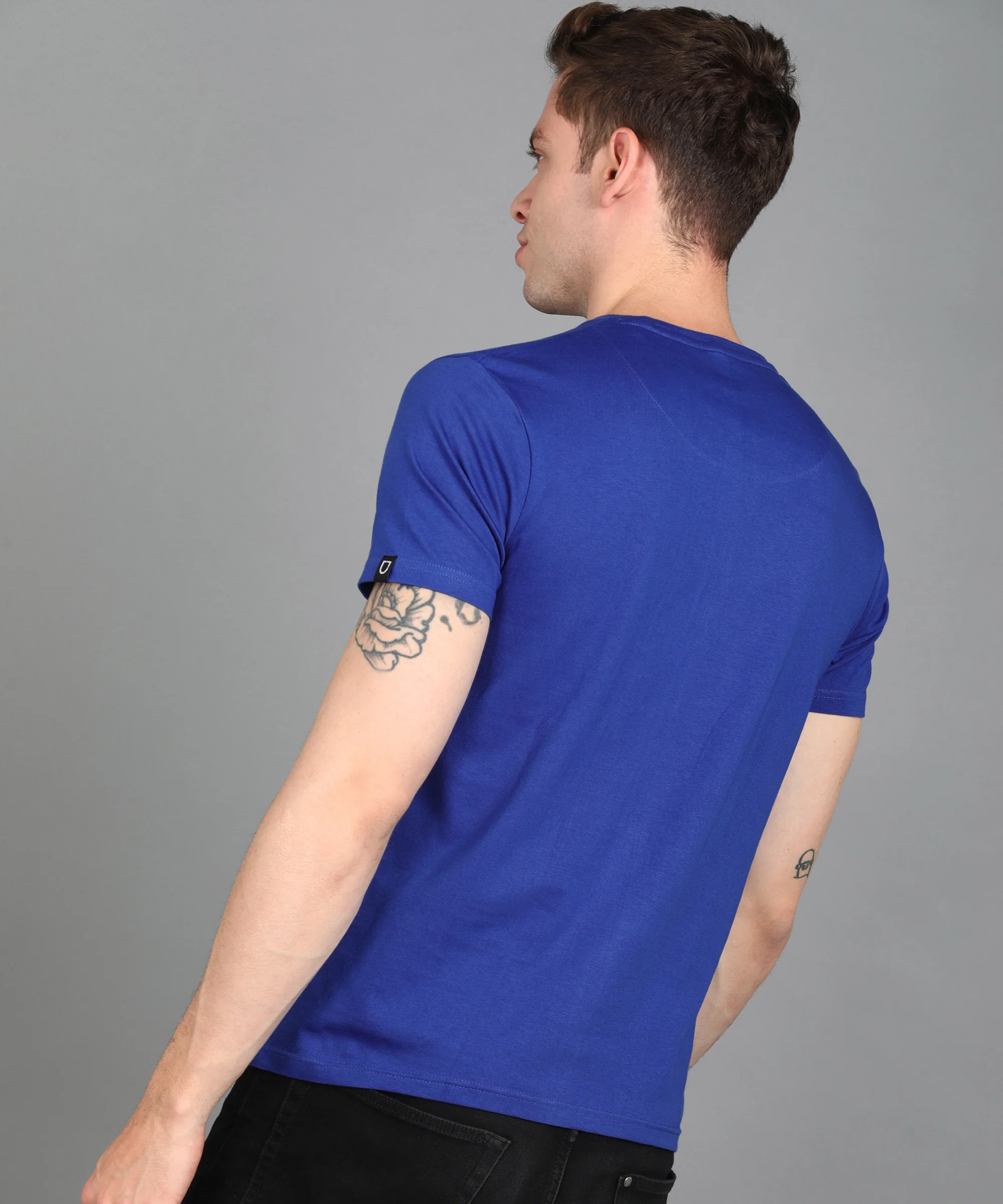 Urbano Fashion Men's Royal Blue Graphic Printed Round Neck Half Sleeve Slim Fit Cotton T-Shirt - Image 3