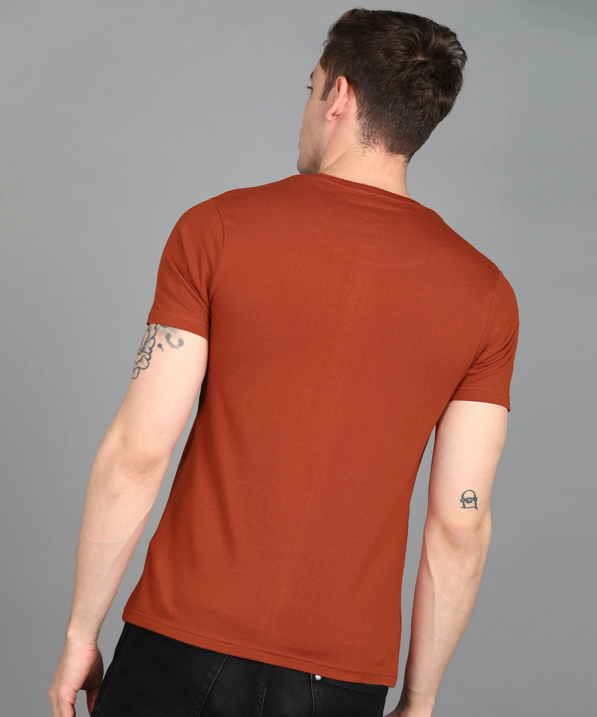 Urbano Fashion Men's Rust Graphic Printed Round Neck Half Sleeve Slim Fit Cotton T-Shirt - Image 3
