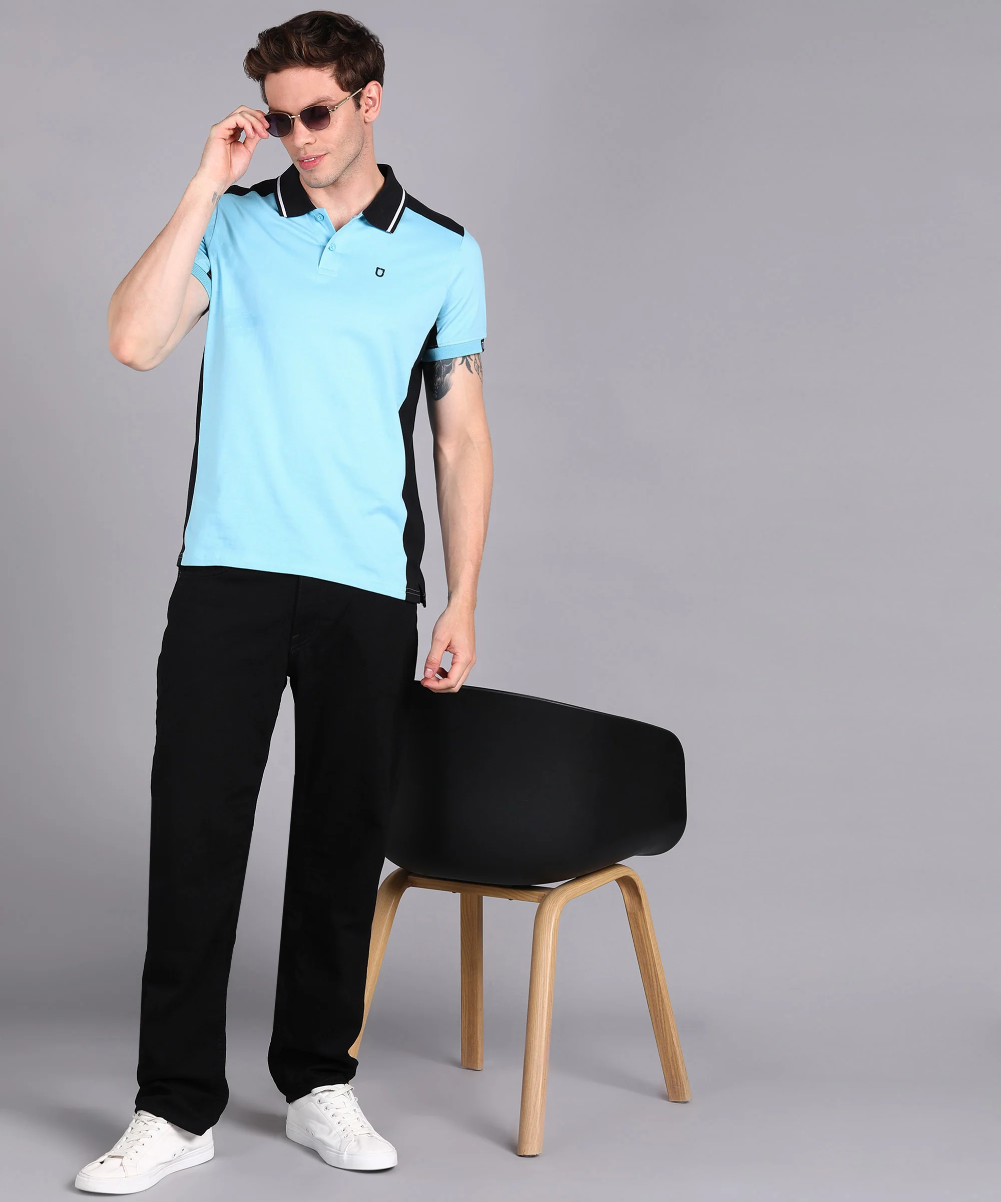 Men's Sky Blue, Black Colour-Block Slim Fit Half Sleeve Cotton Polo T-Shirt - Image 4