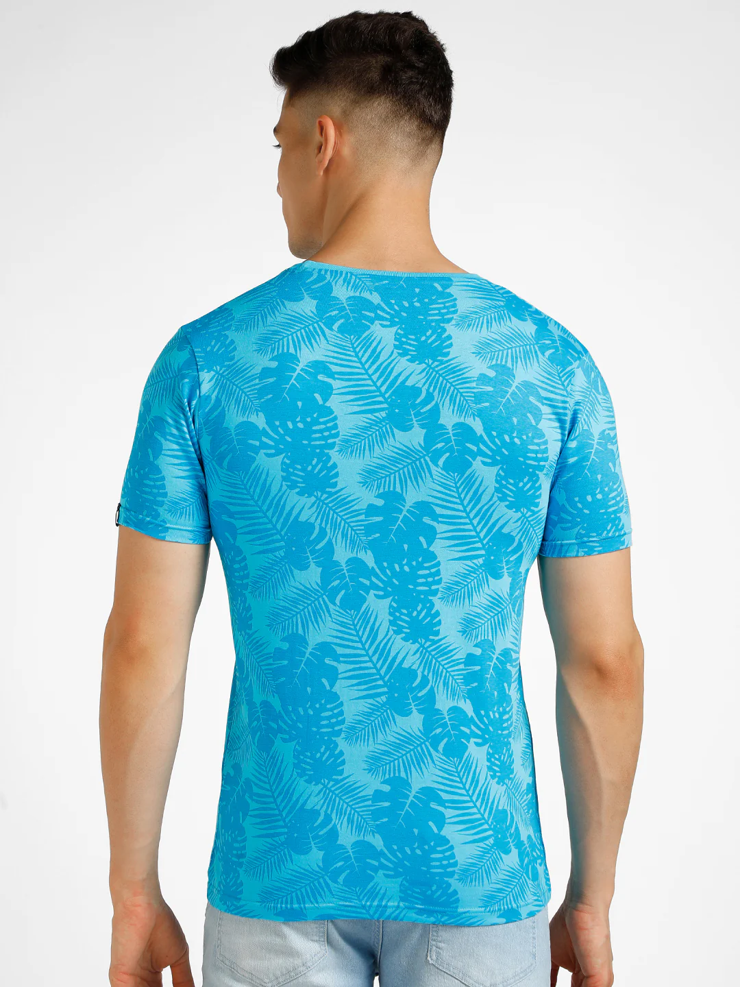 Men's Sky Blue Printed Round Neck Half Sleeve Slim Fit Cotton T-Shirt - Image 3