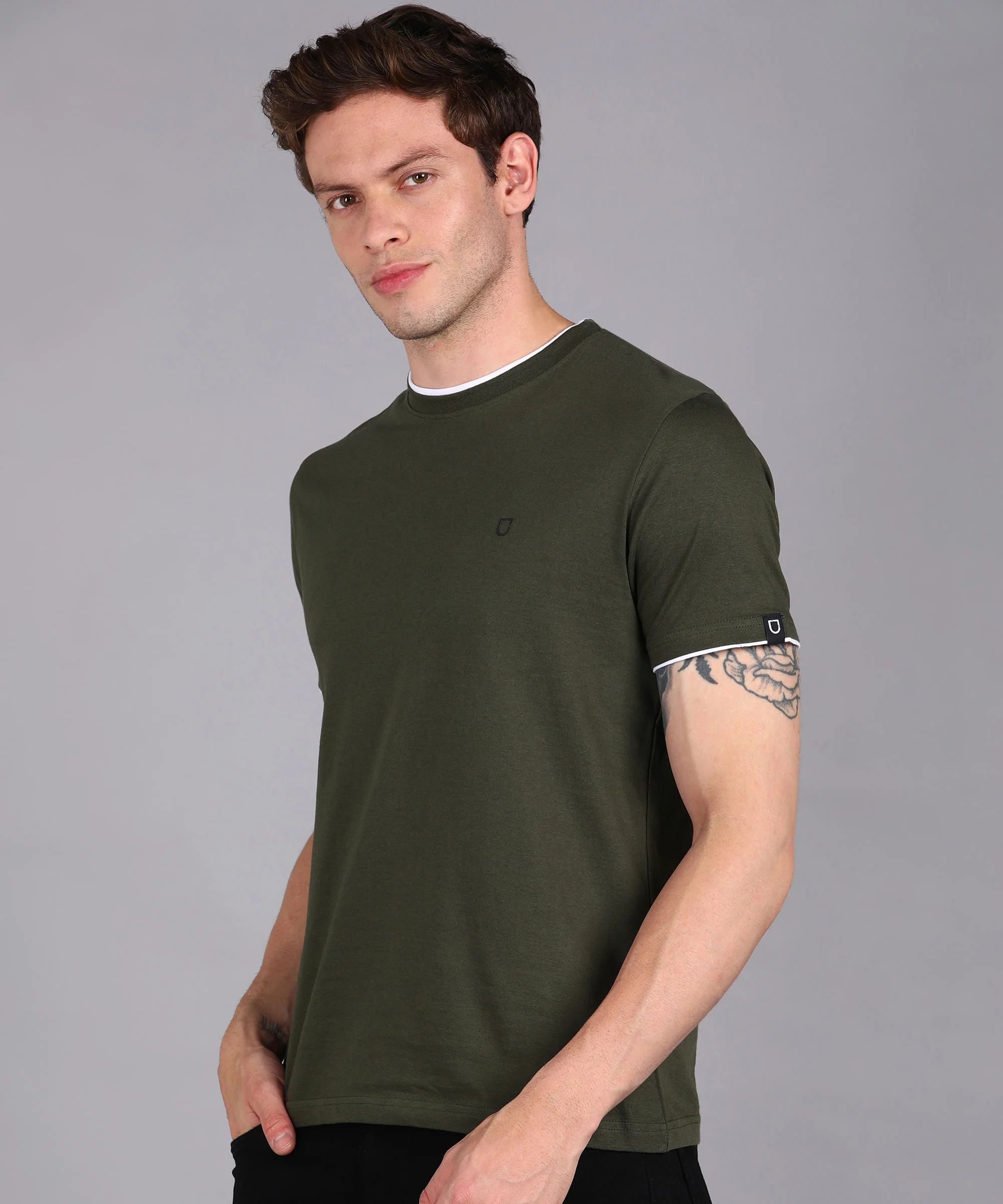 Men's Solid Olive Round Neck Half Sleeve Slim Fit Cotton T-Shirt - Image 3