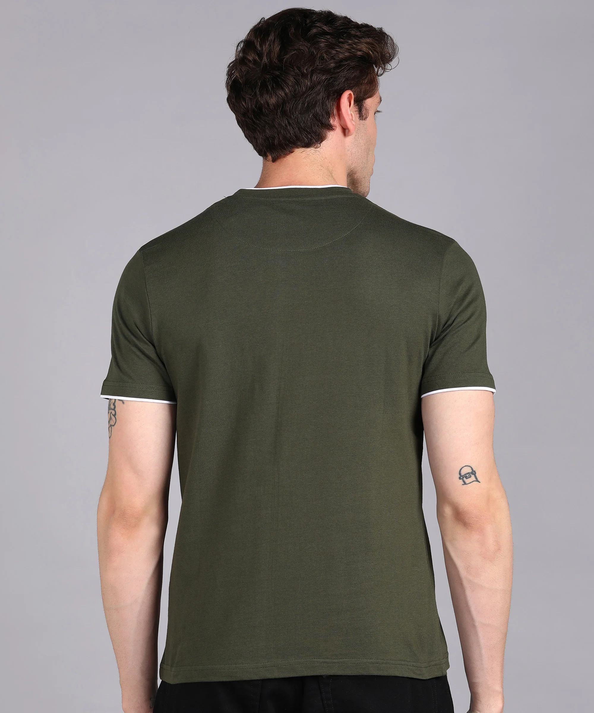 Men's Solid Olive Round Neck Half Sleeve Slim Fit Cotton T-Shirt - Image 4