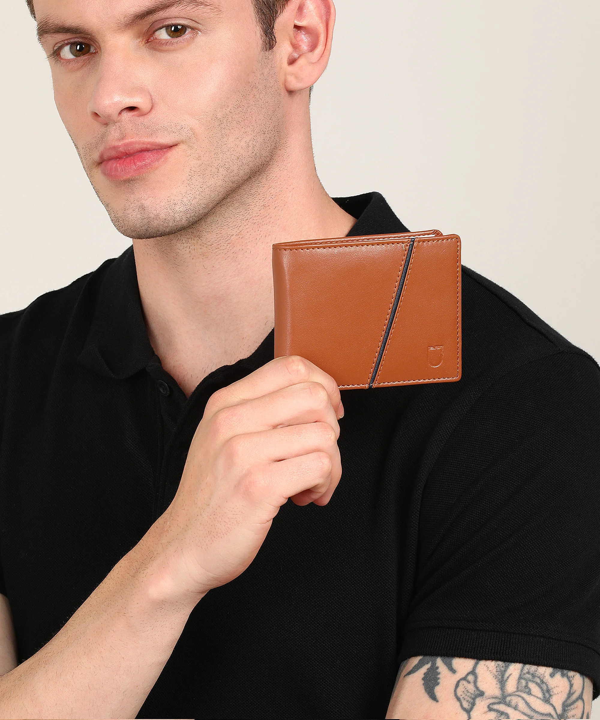 Urbano Fashion Men's Tan Casual, Formal Leather Wallet-3 Card Slots - Image 6