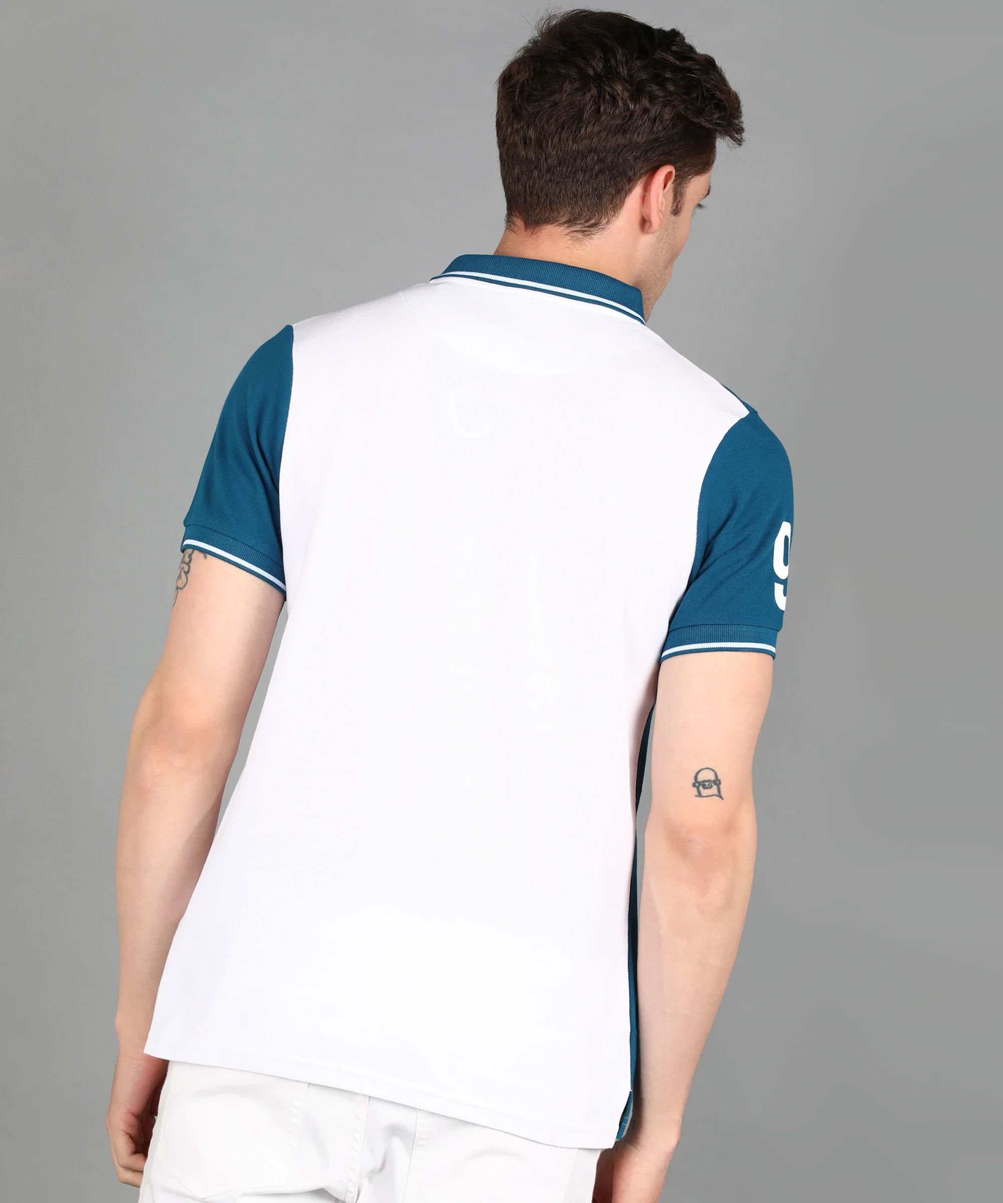 Men's White, Blue Colour-Block Slim Fit Half Sleeve Cotton Polo T-Shirt - Image 3