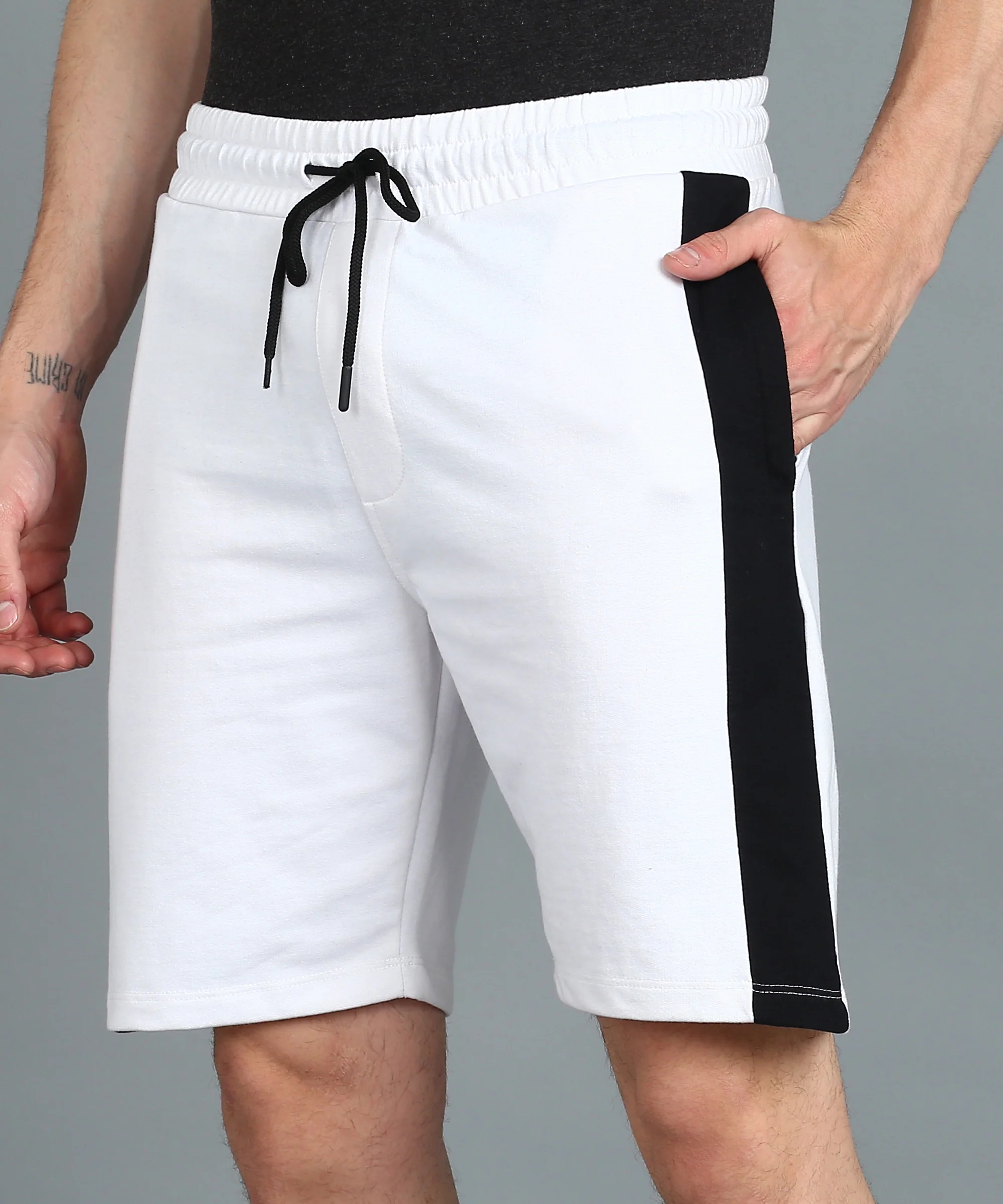 Men's White Cotton Color-Block Regular Shorts Stretchable - Image 5