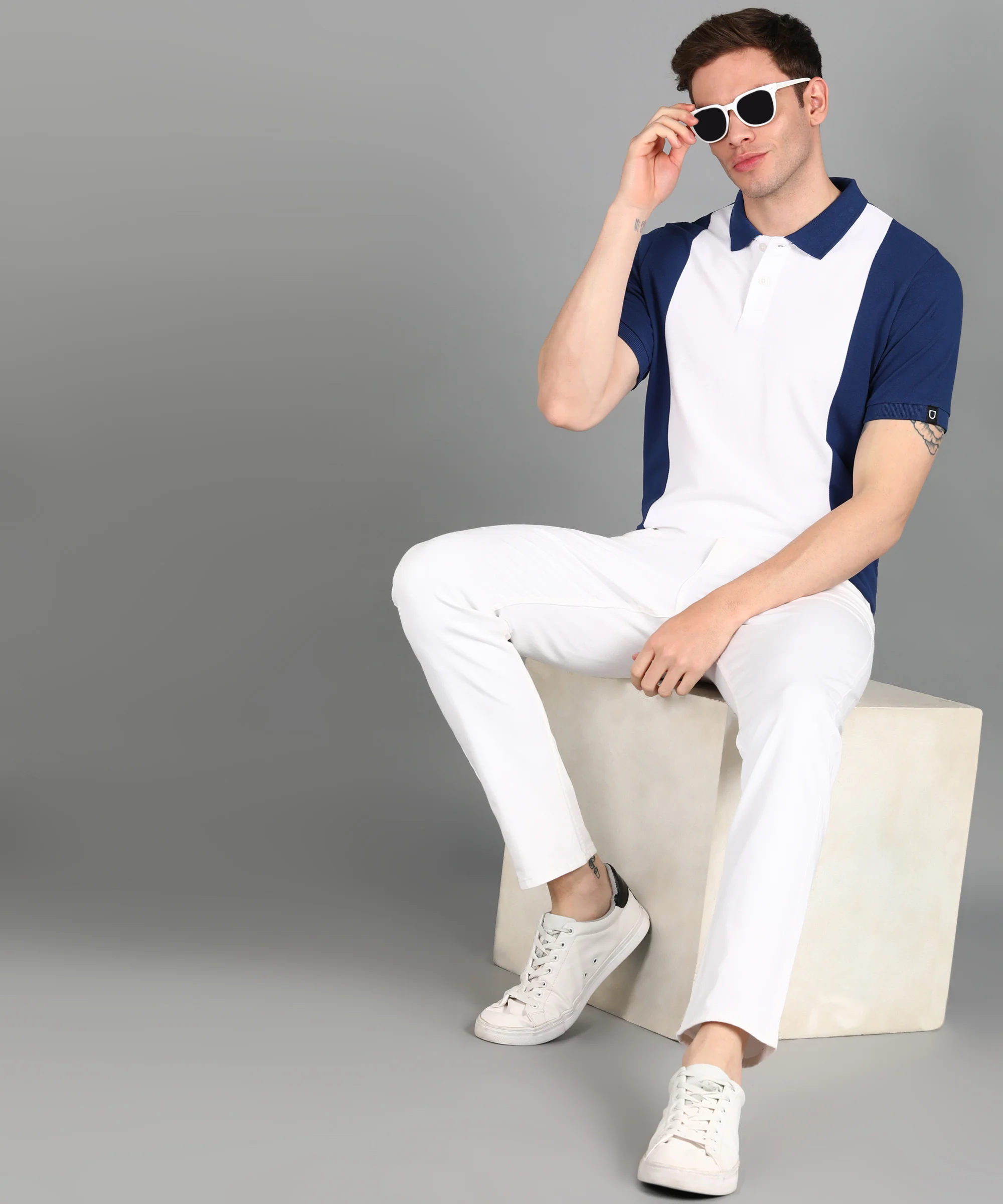 Men's White, Dark Blue Colour-Block Slim Fit Half Sleeve Cotton Polo T-Shirt - Image 4