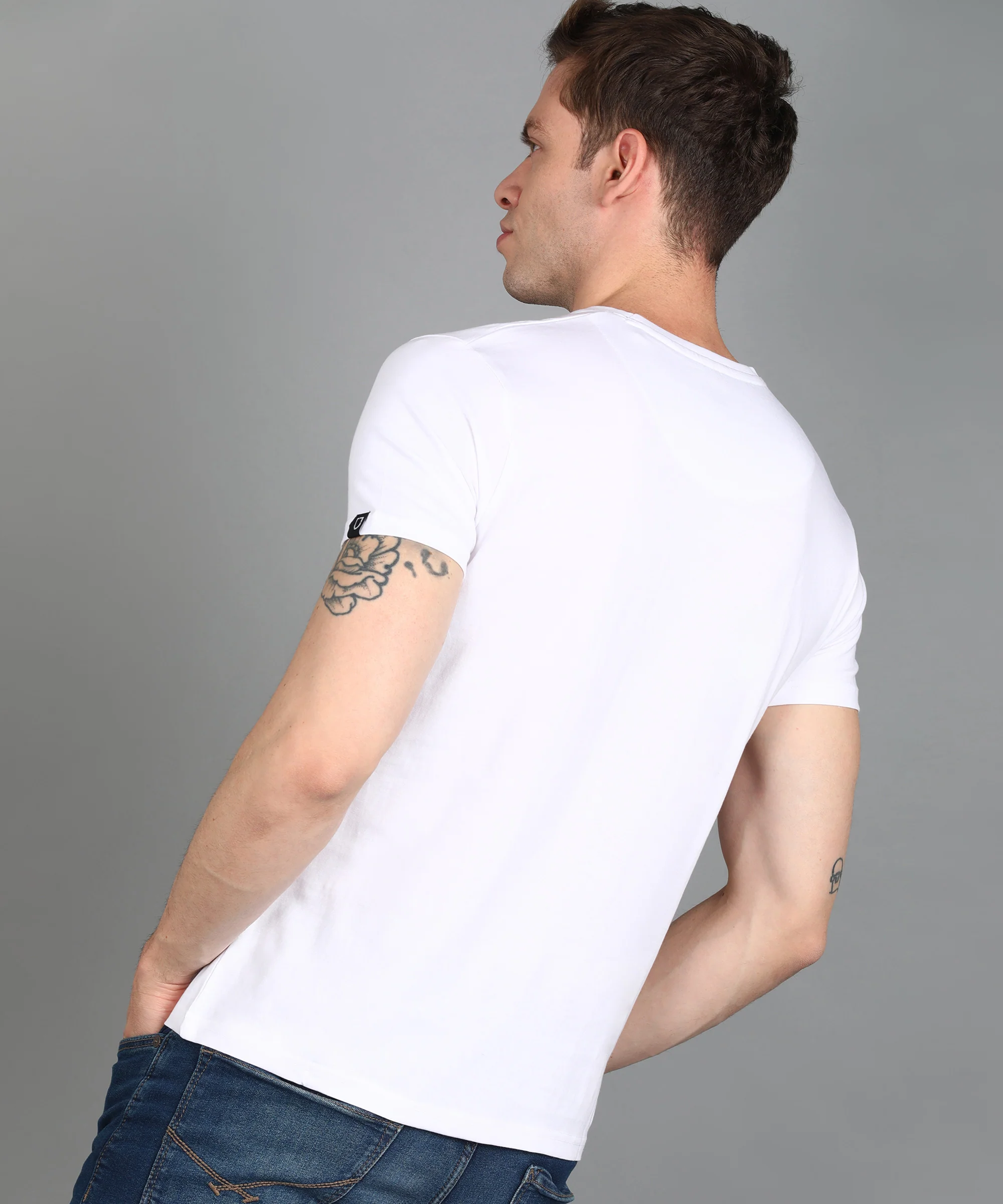 Urbano Fashion Men's White Graphic Printed Round Neck Half Sleeve Slim Fit Cotton T-Shirt - Image 3