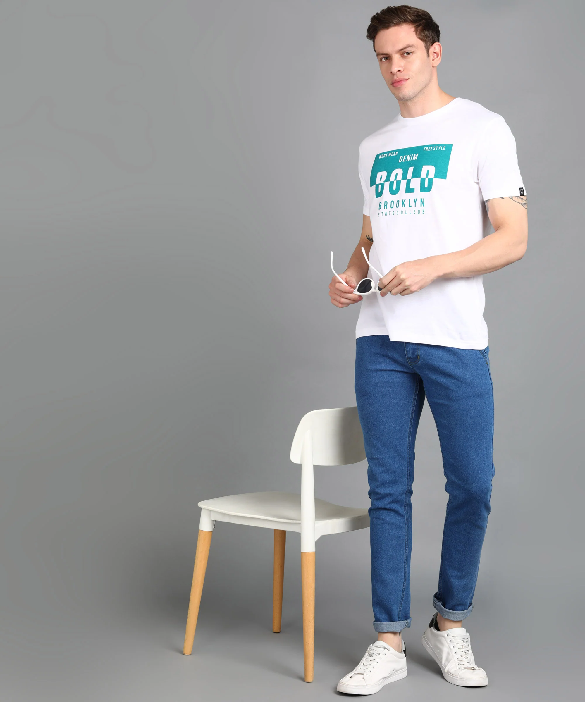 Urbano Fashion Men's White Graphic Printed Round Neck Half Sleeve Slim Fit Cotton T-Shirt - Image 4