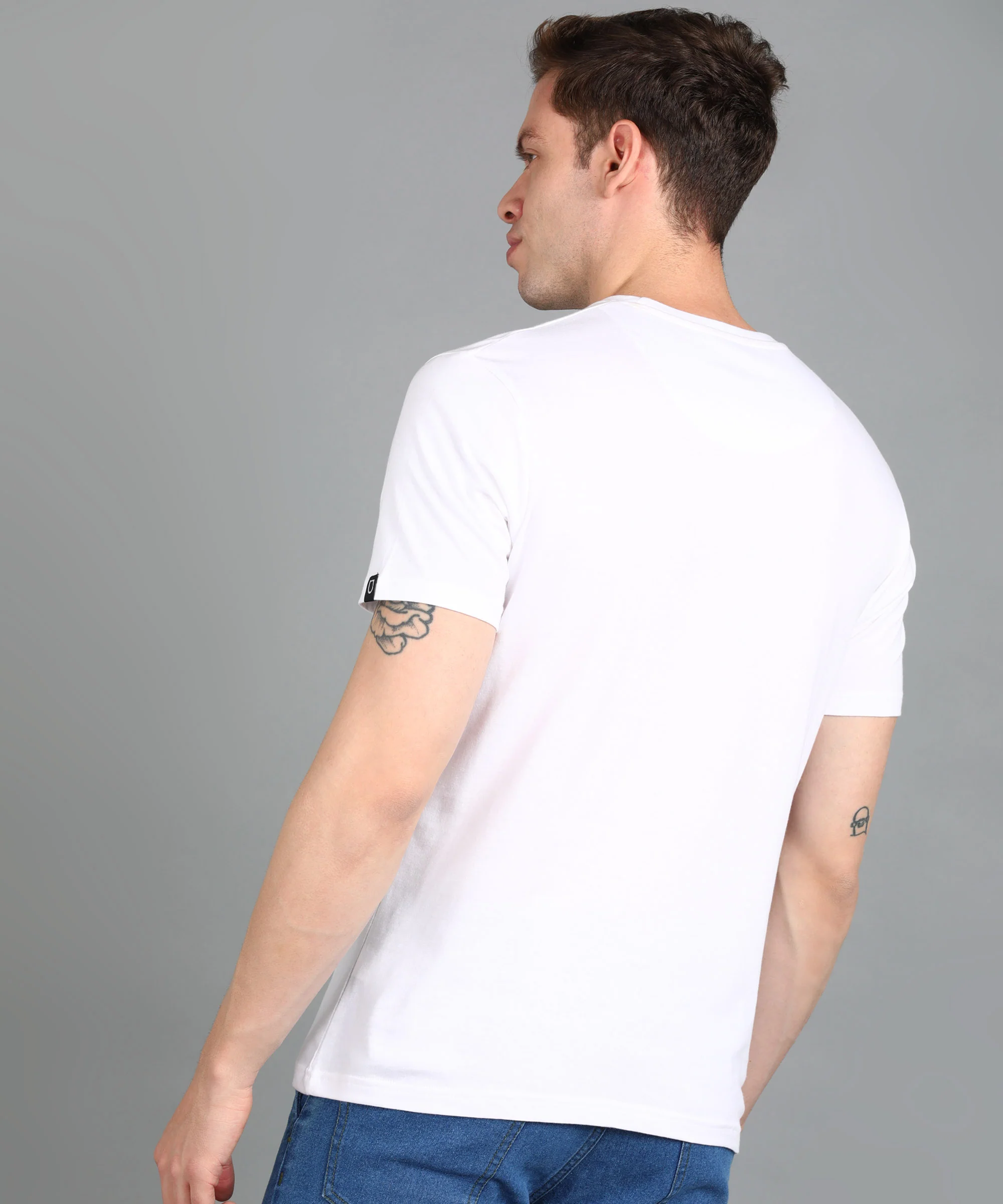 Urbano Fashion Men's White Graphic Printed Round Neck Half Sleeve Slim Fit Cotton T-Shirt - Image 3