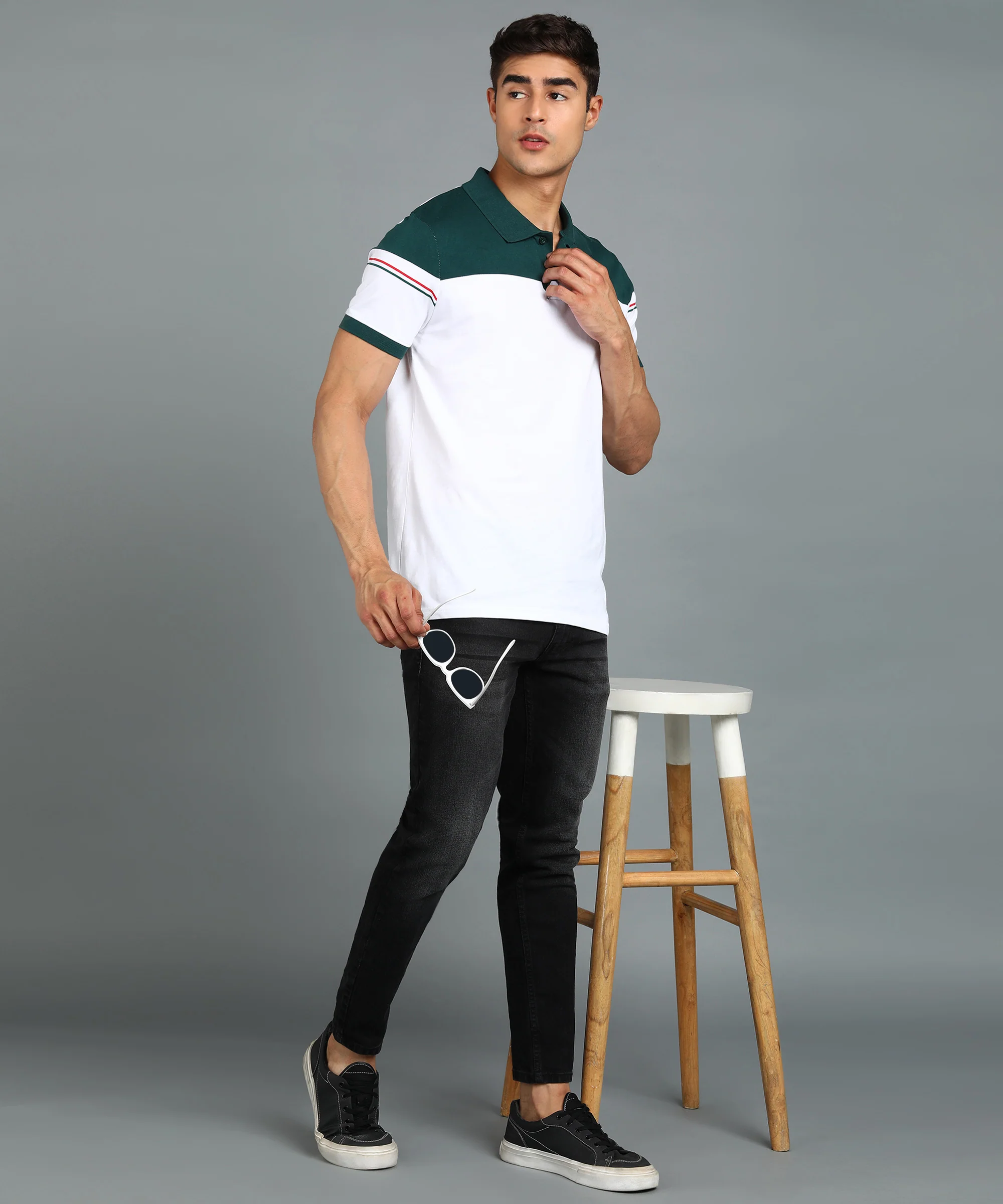Men's White, Green Colour-Block Slim Fit Half Sleeve Cotton Polo T-Shirt - Image 4