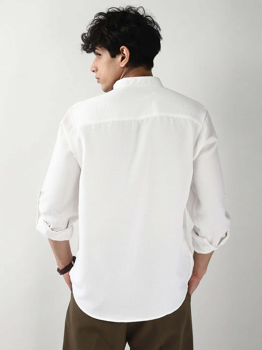 Men's White Linen Blend Full Sleeve Relaxed Fit Mandarin Collar Casual Solid Shirt - Image 4