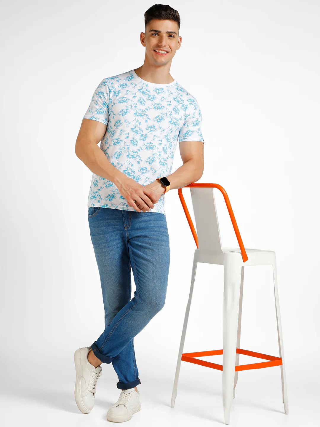 Men's White Printed Round Neck Half Sleeve Slim Fit Cotton T-Shirt - Image 4