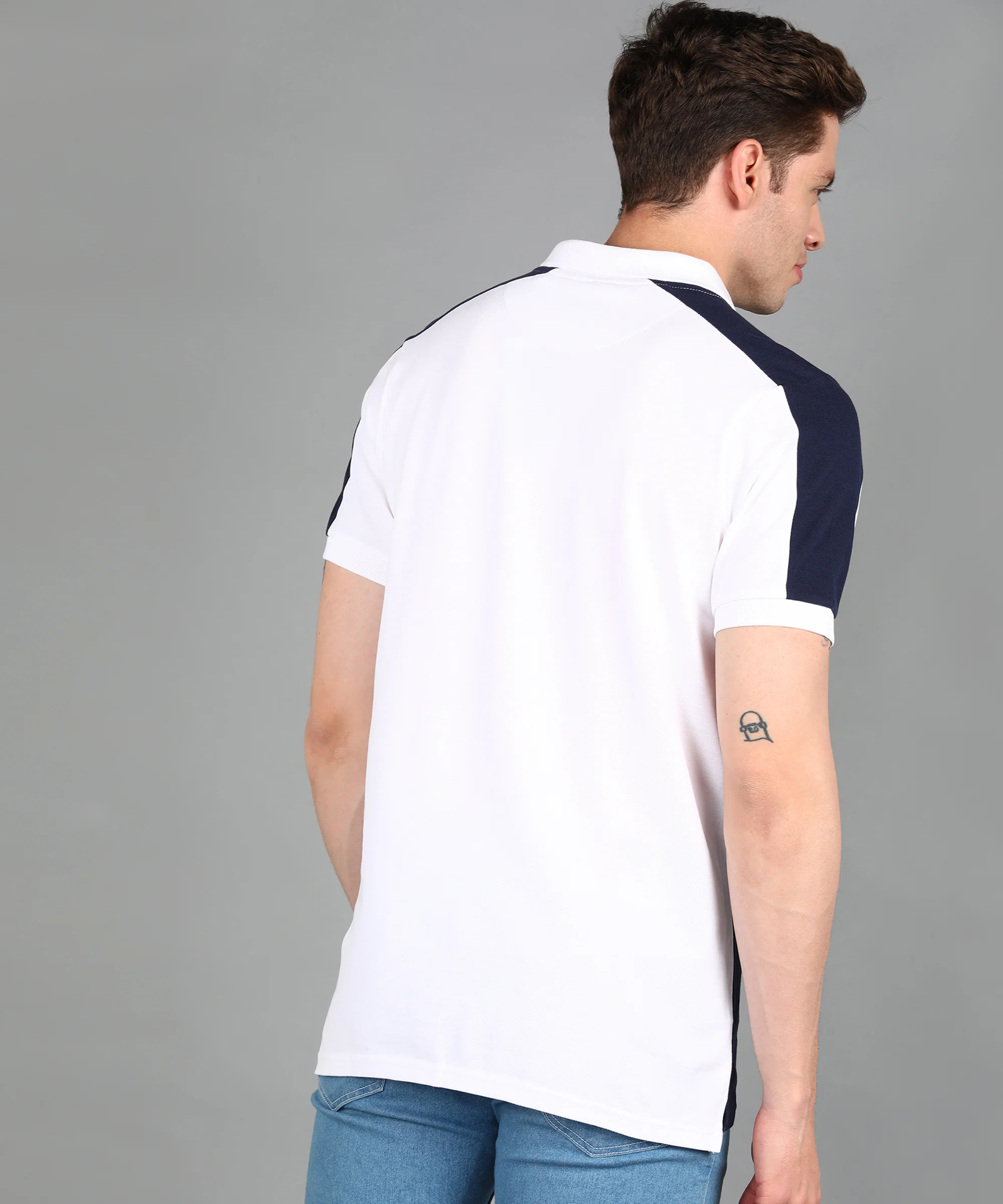 Men's White, Red, Navy Colour-Block Slim Fit Half Sleeve Cotton Polo T-Shirt - Image 3