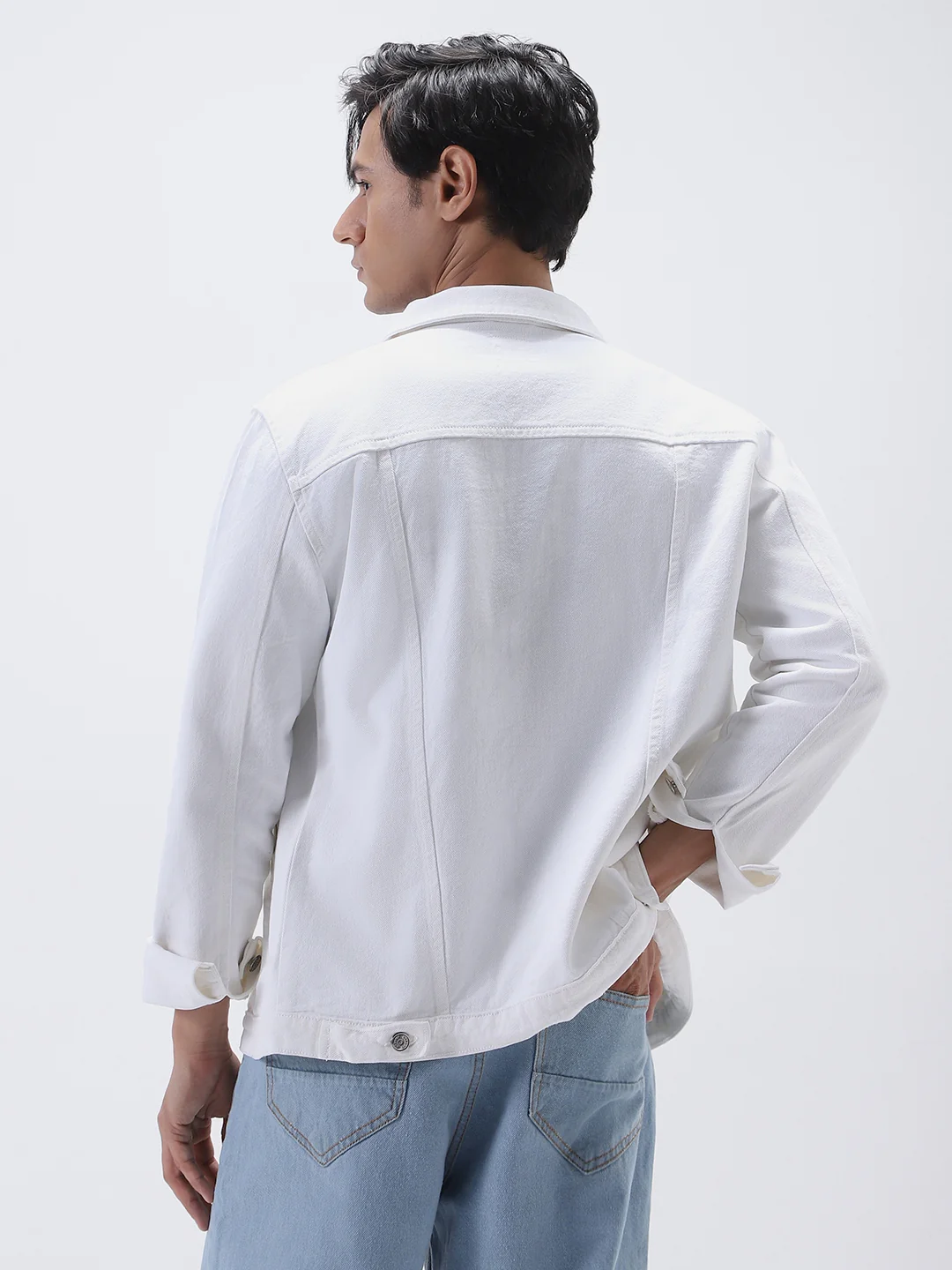 Men's White Regular Fit Washed Full Sleeve Denim Jacket - Image 5