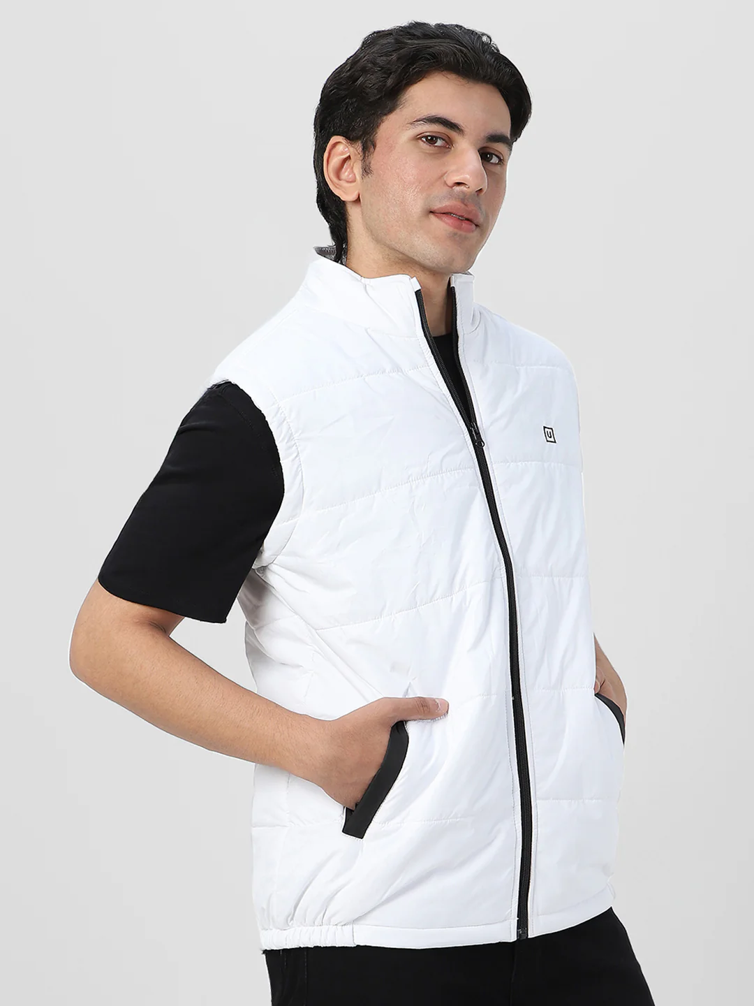 Men's White Sleeveless Zippered Puffer Jacket - Image 3