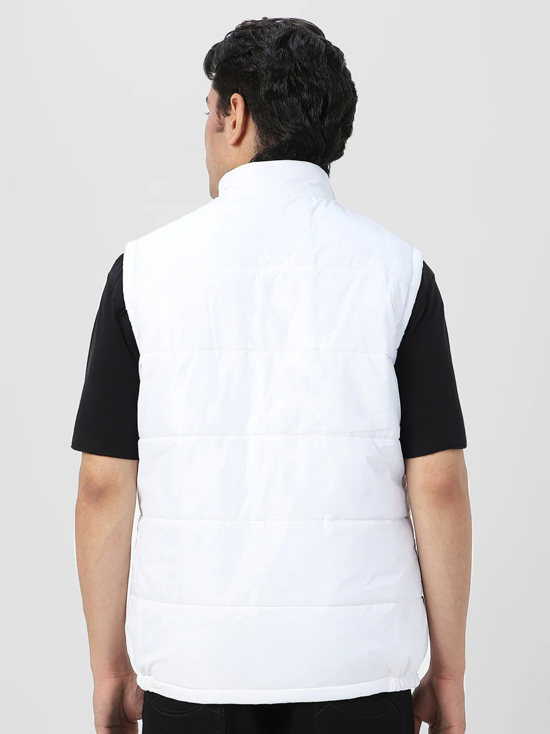 Men's White Sleeveless Zippered Puffer Jacket - Image 4