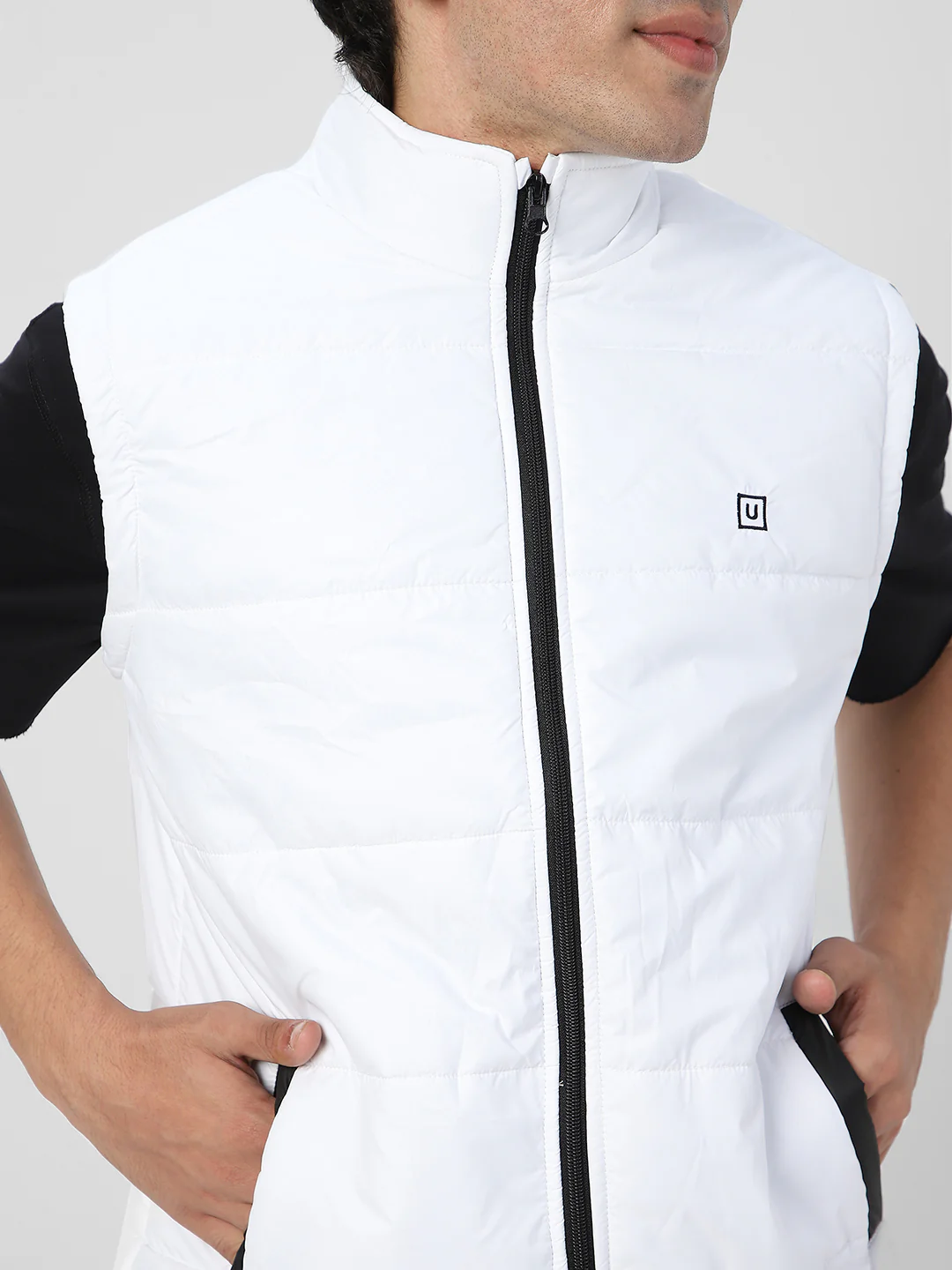 Men's White Sleeveless Zippered Puffer Jacket - Image 6