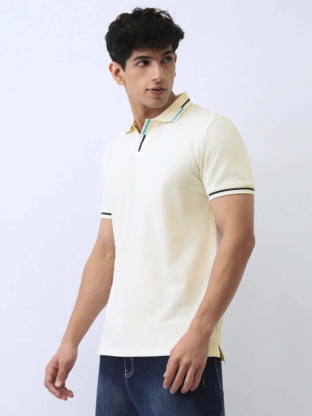 Men's White Solid Regular Fit Half Sleeve Cotton Polo T-Shirt - Image 2