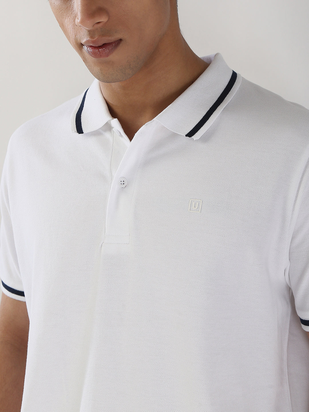 Men's White Solid Regular Fit Half Sleeve Cotton Polo T-Shirt - Image 6