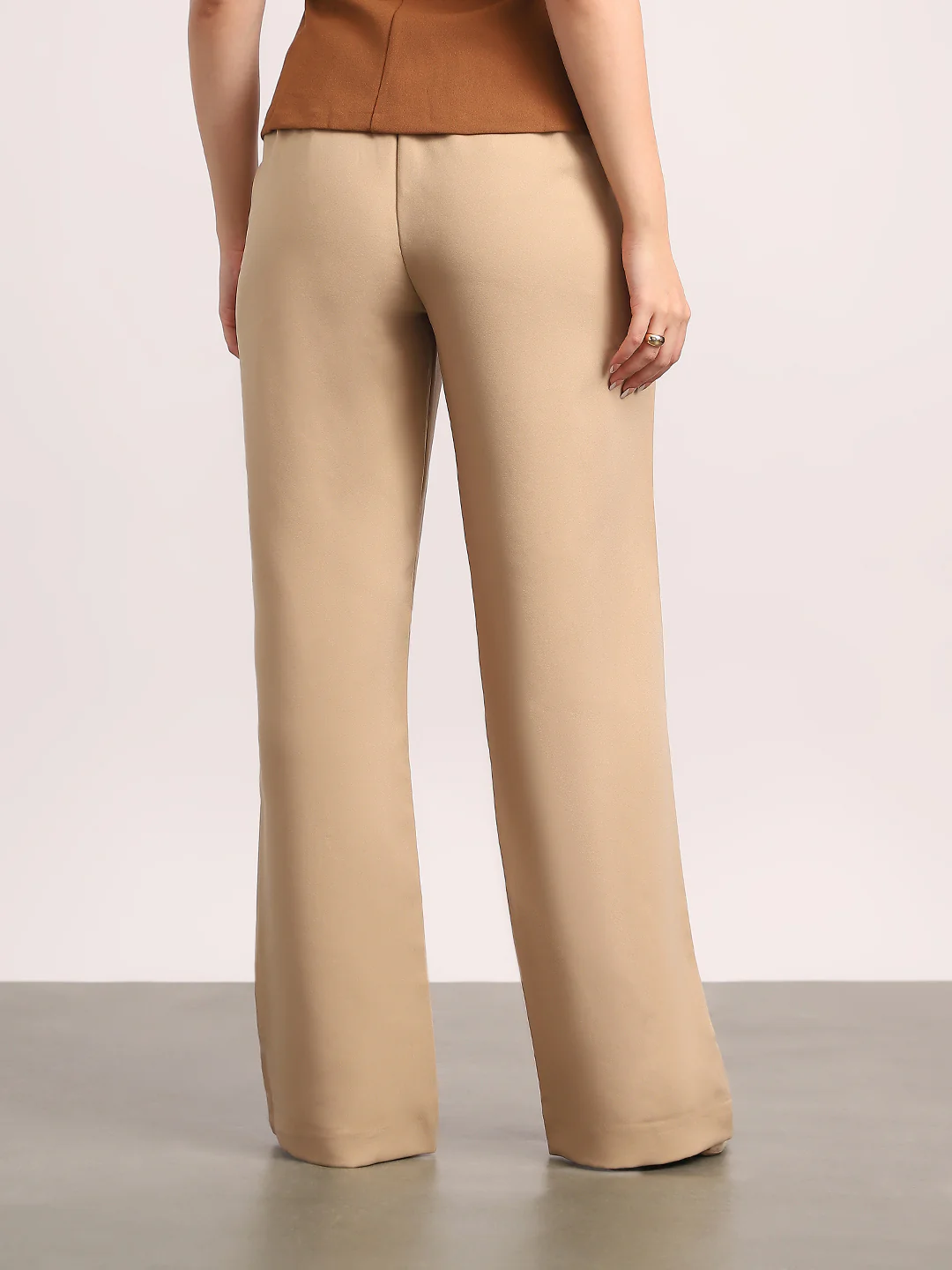 Women's Beige Loose Baggy Fit Solid Korean Pants Stretchable - Image 3