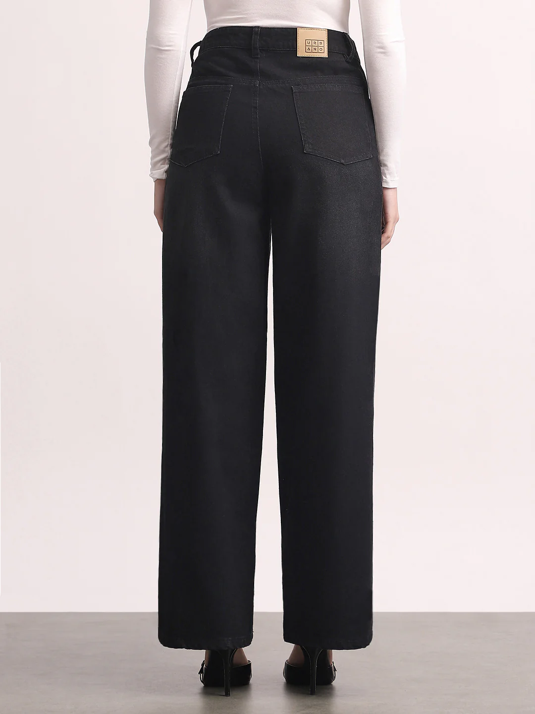 Women's Black High Rise Baggy Fit Washed Jeans Non-Stretchable - Image 3
