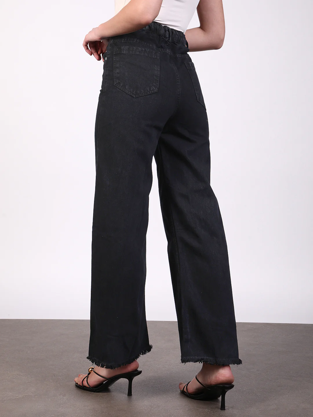 Women's Black Wide Leg Fit Washed Jeans - Image 3