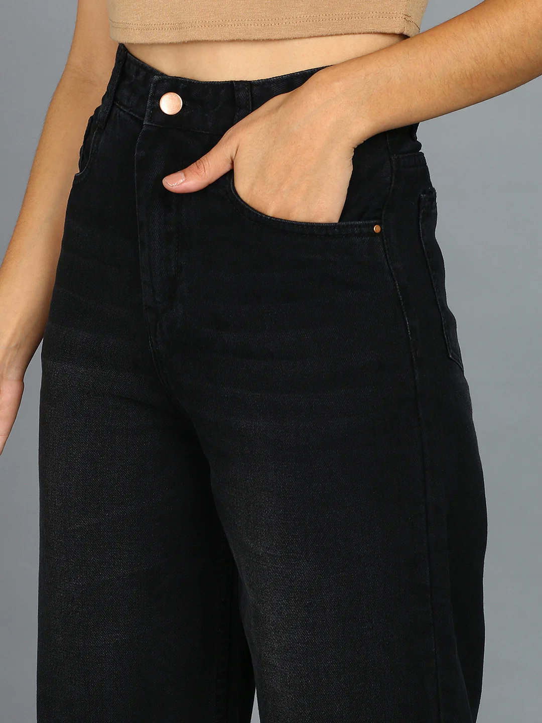 Women's Black Wide Leg Fit Washed Jeans - Image 6
