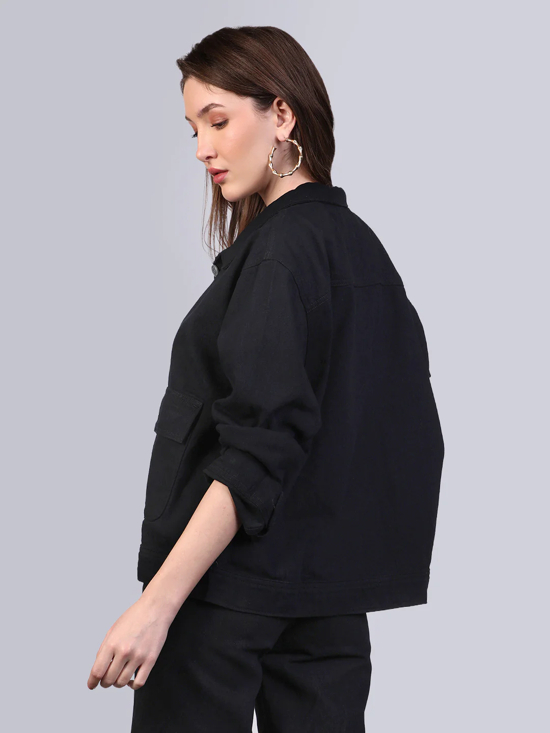 Women's Black Relaxed Fit Full Sleeve Utility Denim Jacket - Image 4