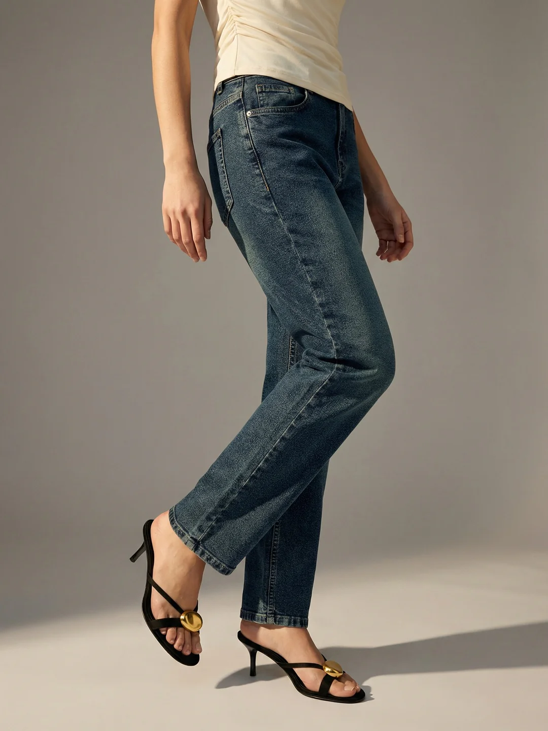 Women's Blue High Rise Straight Fit Washed Jeans Non-Stretchable - Image 3
