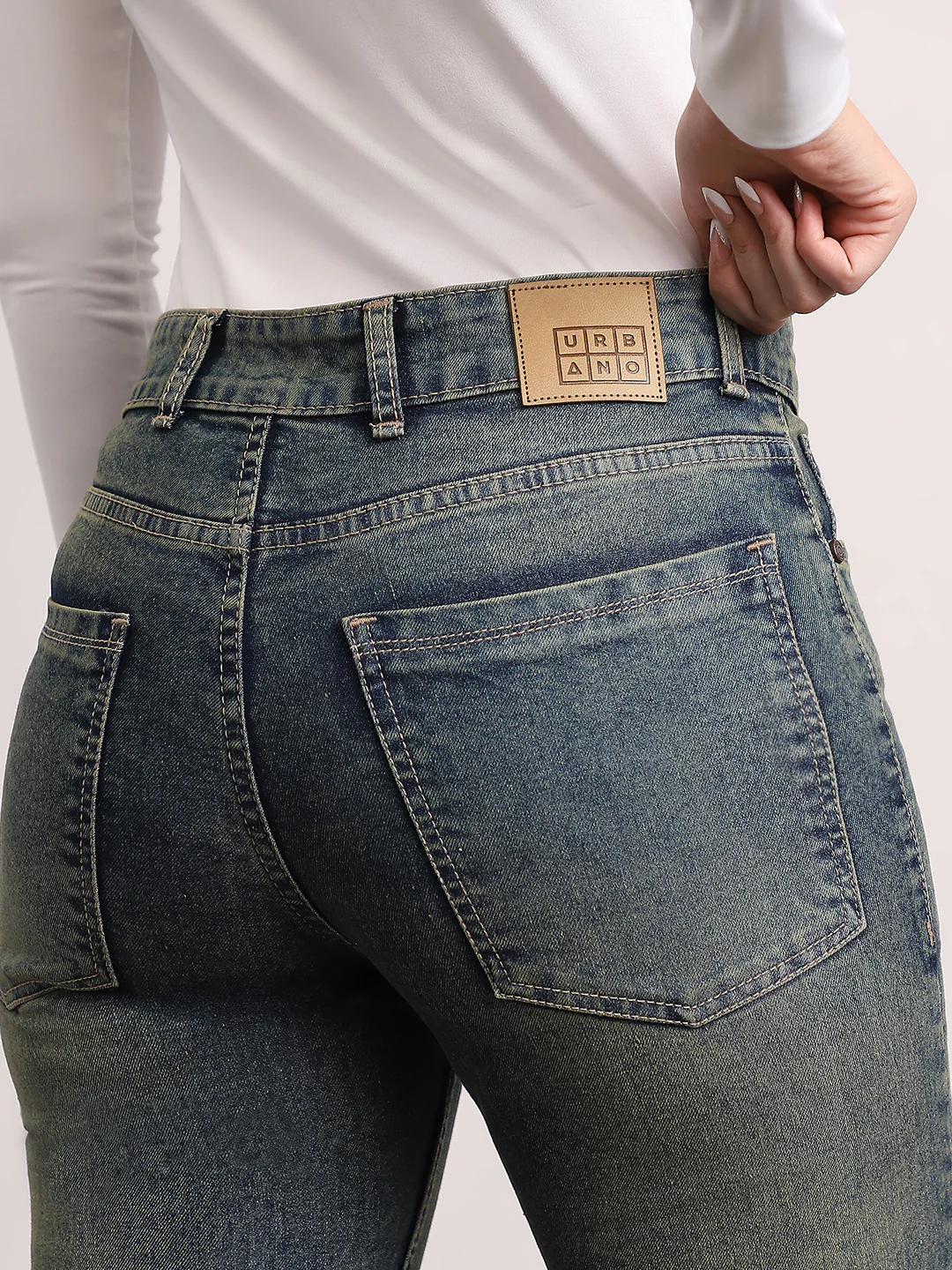 Women's Blue Mid Rise Bootcut Fit Washed Jeans Stretchable - Image 6