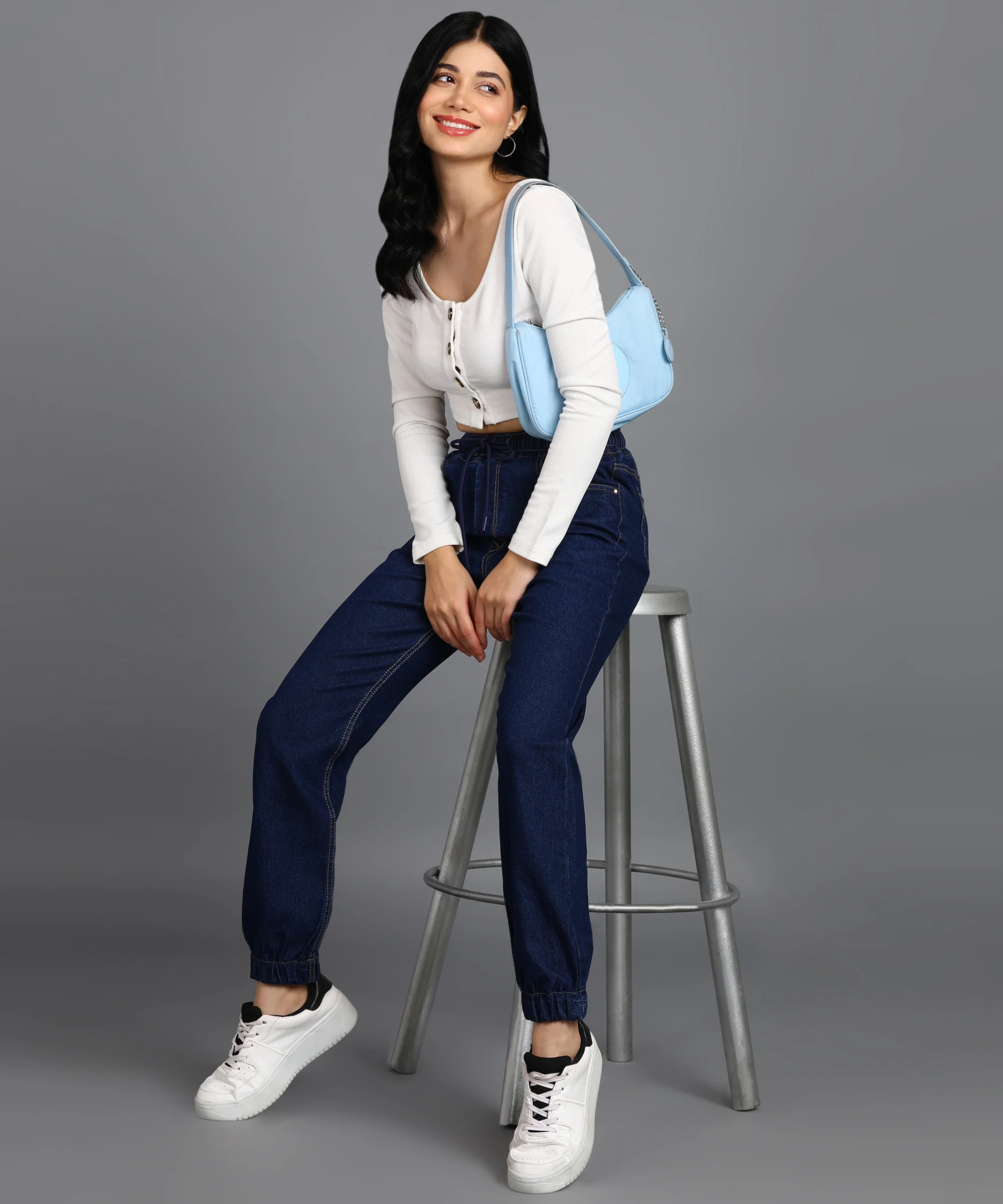 Women's Blue Regular Fit Washed Jogger Jeans - Image 4