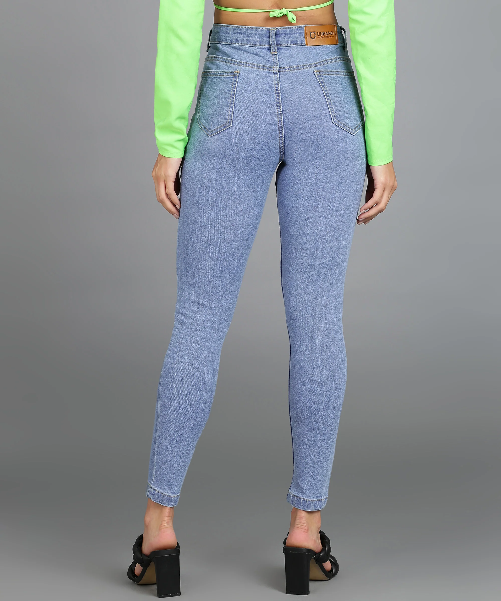 Women's Blue Skinny Fit Mild Distressed Washed Jeans - Image 3