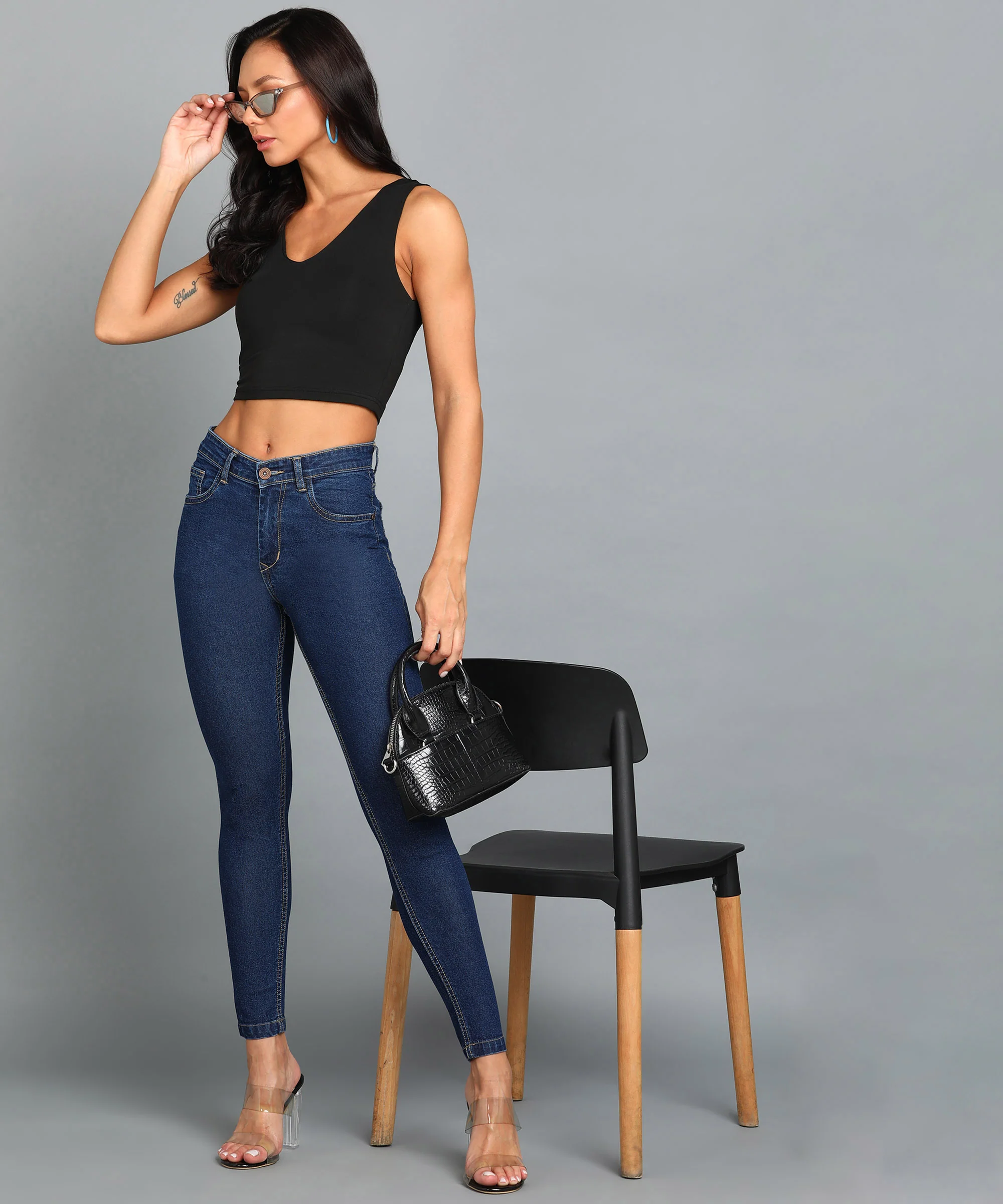 Women's Blue Skinny Fit Washed Jeans - Image 4