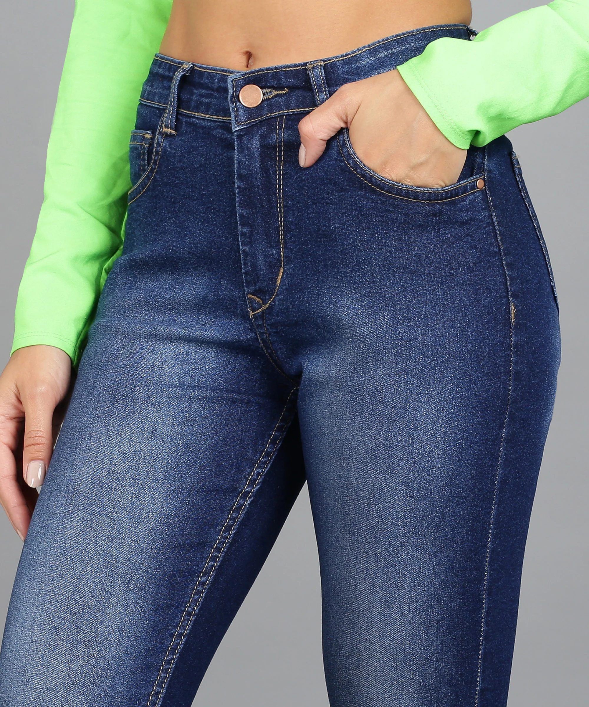 Women's Blue Skinny Fit Washed Jeans - Image 5