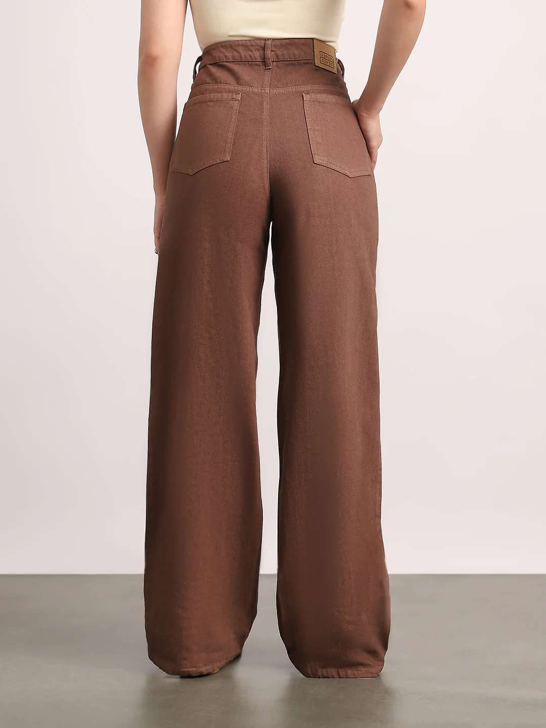 Women's Brown High Rise Baggy Fit Washed Jeans Non-Stretchable - Image 3