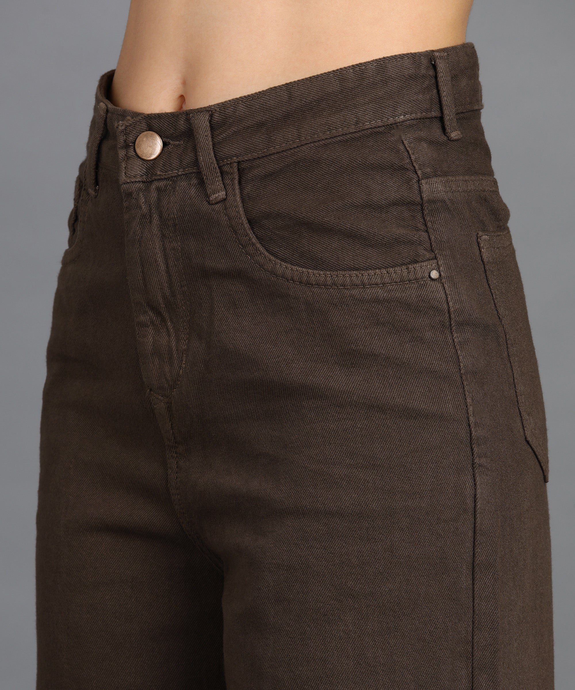 Women's Brown Wide Leg Fit Washed Jeans - Image 5