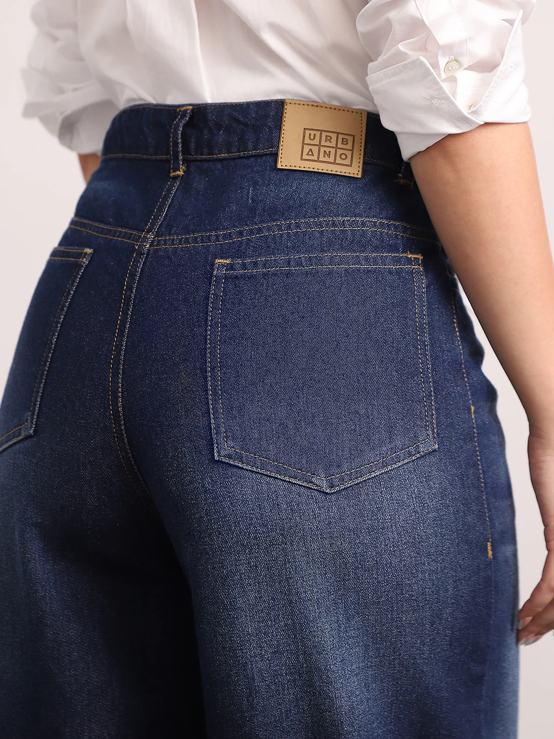 Women's Dark Blue High Rise Baggy Fit Washed Jeans Non-Stretchable - Image 6