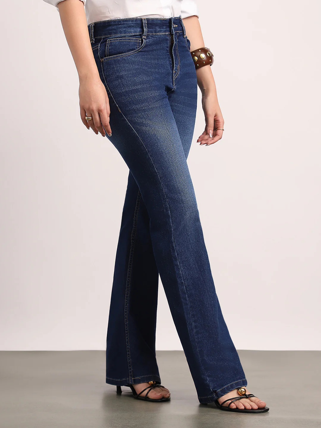 Women's Dark Blue Mid Rise Bootcut Fit Washed Jeans Stretchable - Image 2