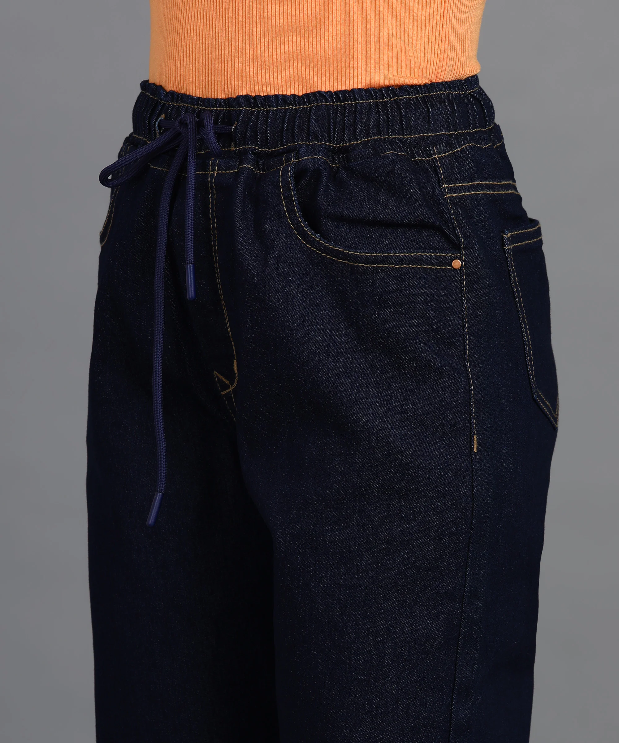 Women's Dark Blue Regular Fit Washed Jogger Jeans - Image 5