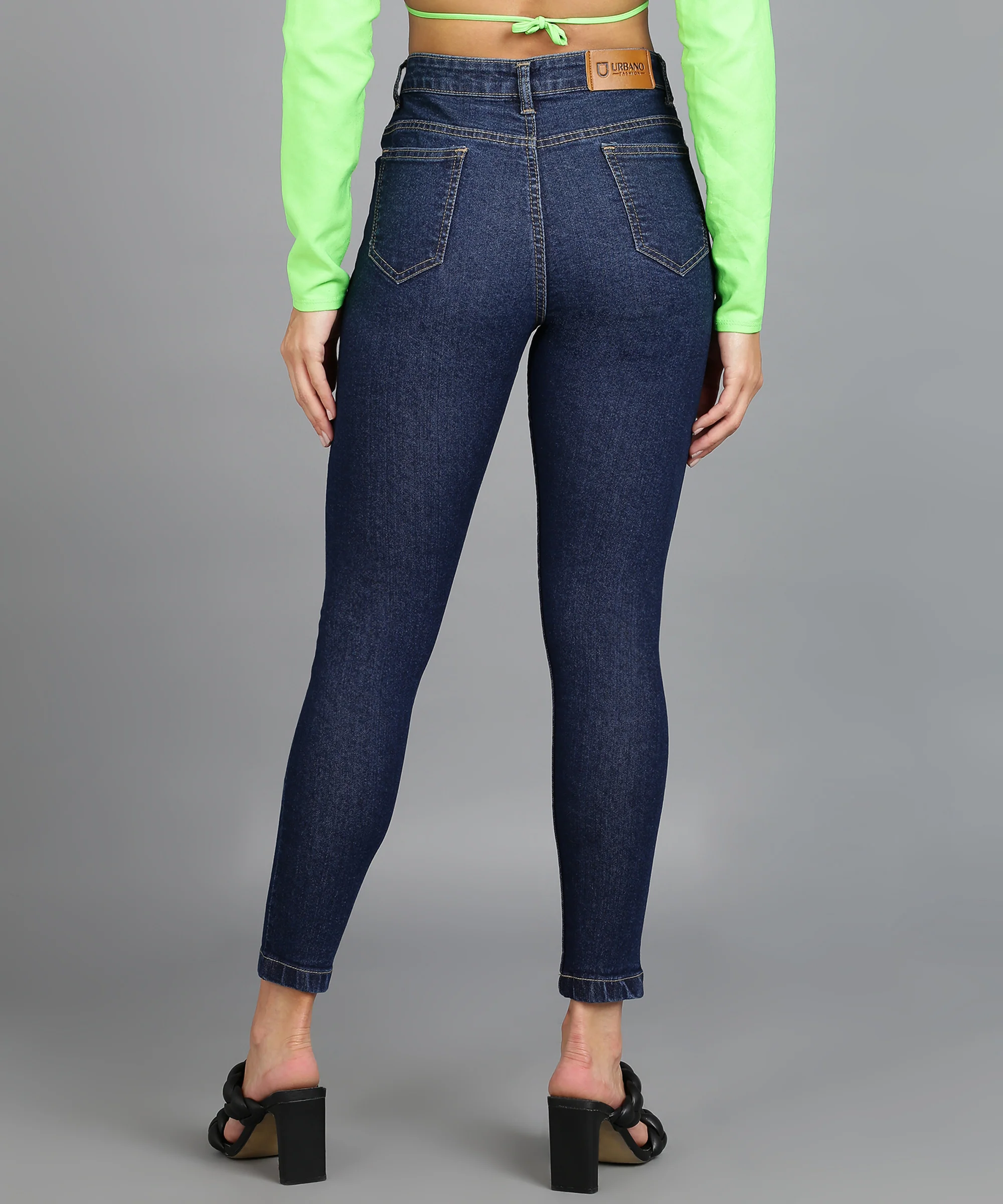 Women's Dark Blue Skinny Fit Mild Distressed Washed Jeans - Image 3