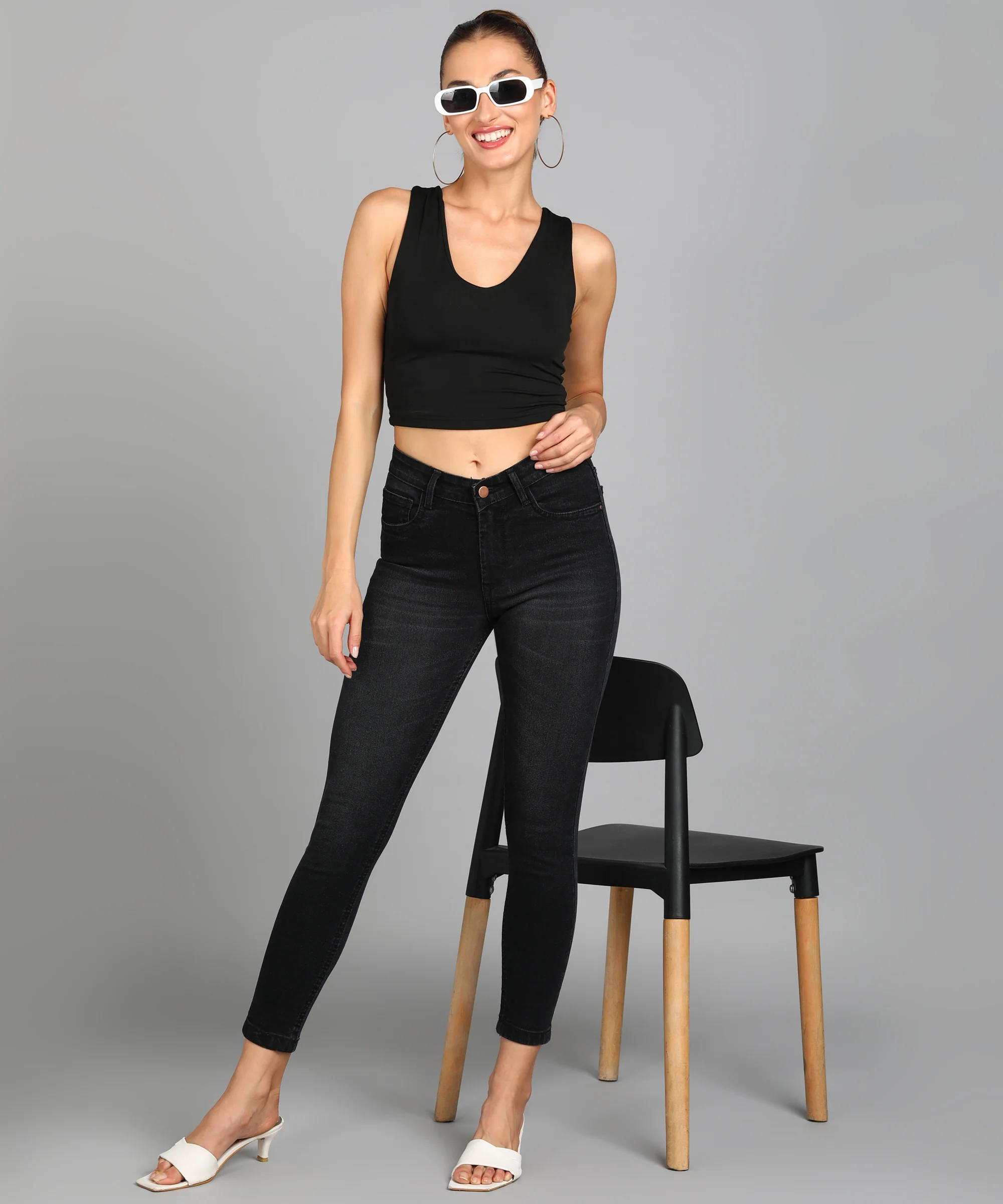 Women's Dark Grey Skinny Fit Washed Jeans - Image 4