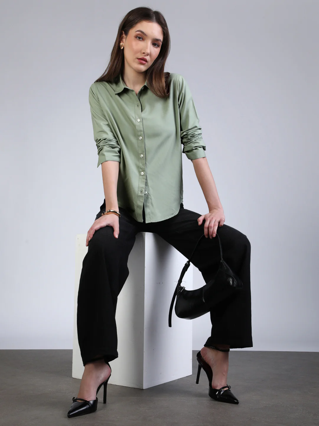 Women's Dusty Green Modal Viscose Full Sleeve Regular Fit Casual Solid Shirt with Regular Collar - Image 5