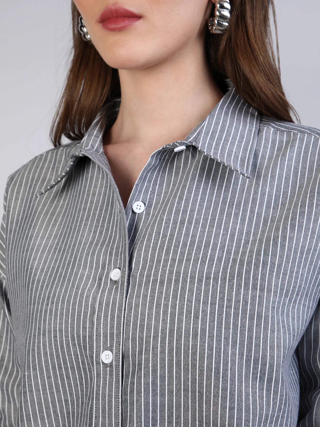 Women's Grey Cotton Full Sleeve Oversized Fit Casual Striped Shirt with Spread Collar - Image 6