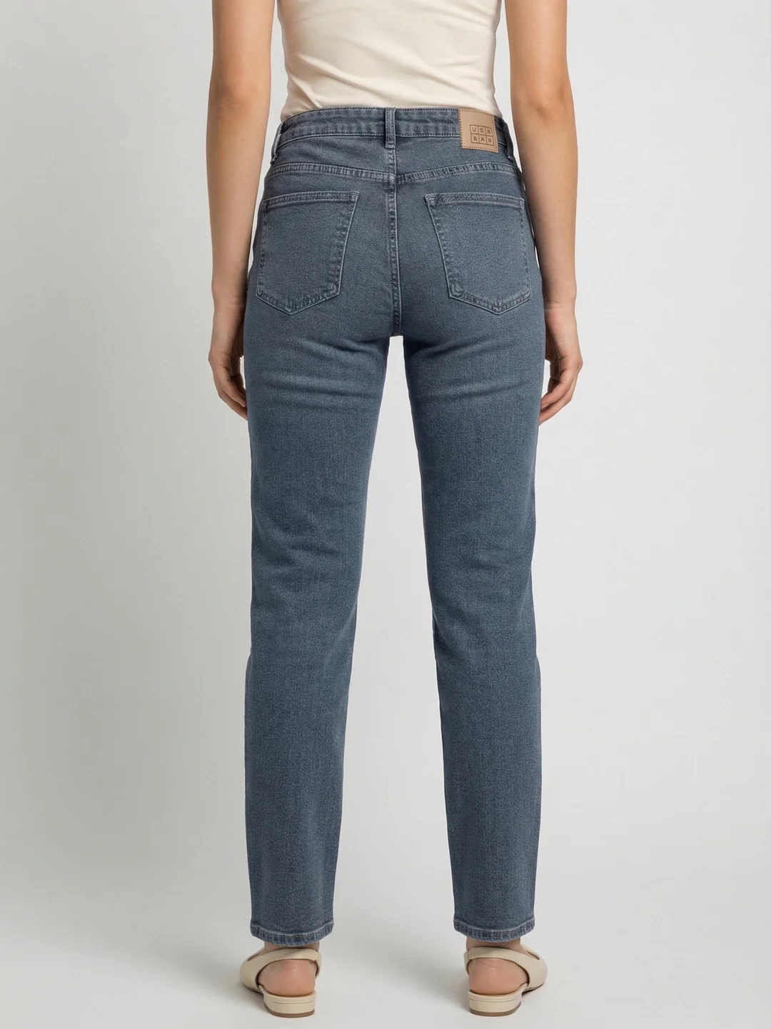 Women's Grey High Rise Straight Fit Washed Jeans Non-Stretchable - Image 3