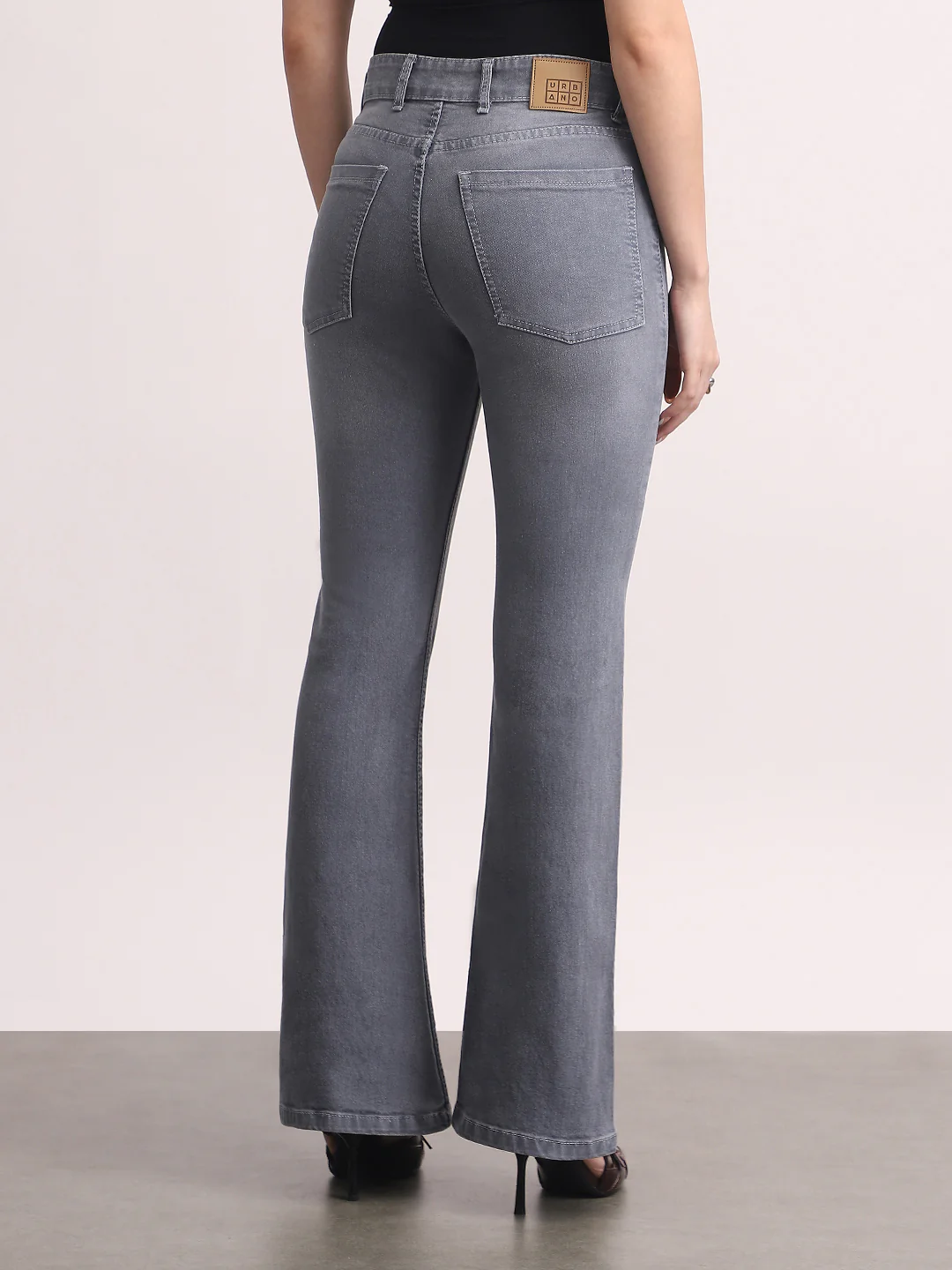 Women's Grey Mid Rise Bootcut Fit Washed Jeans Stretchable - Image 3