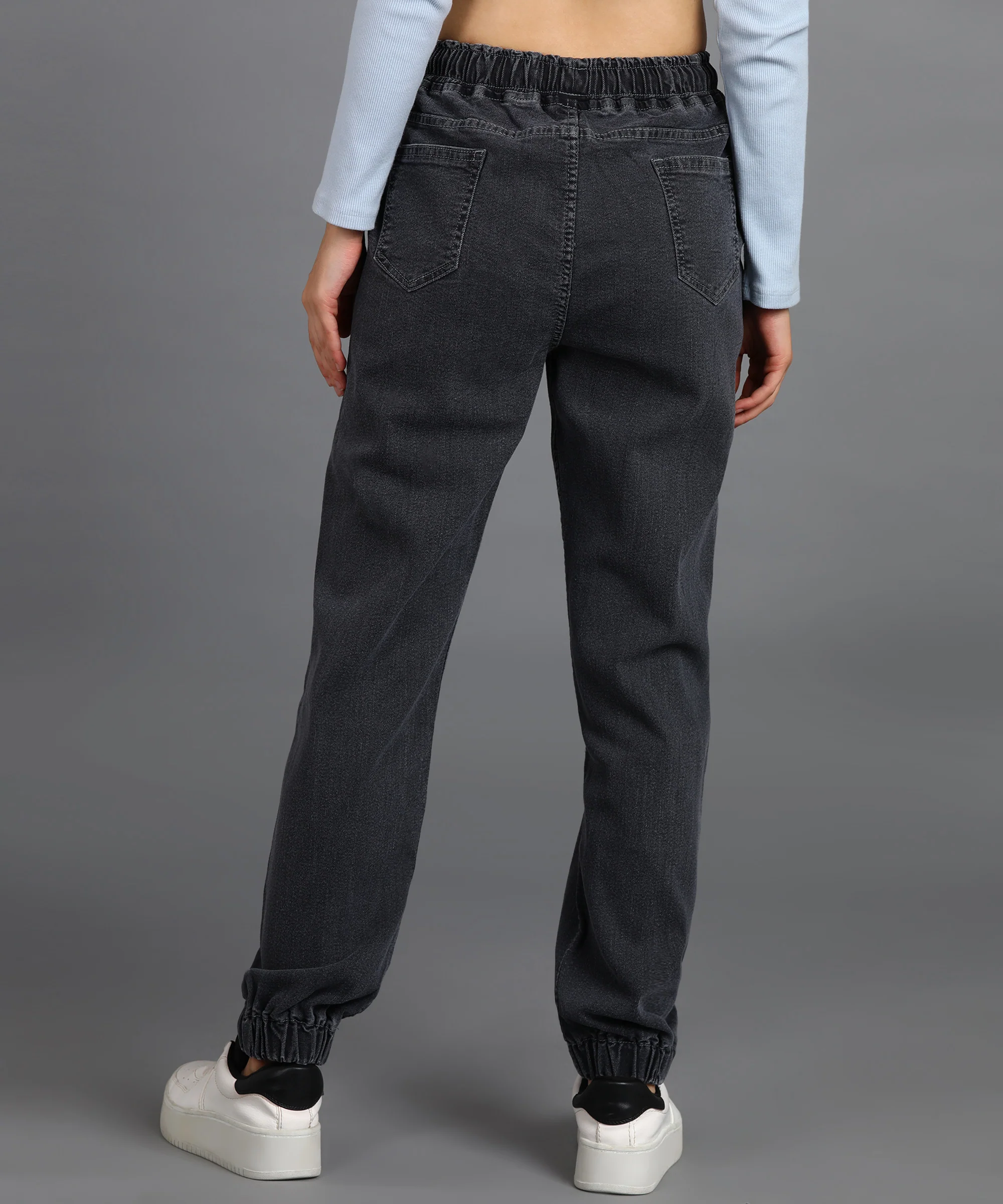 Women's Grey Regular Fit Washed Jogger Jeans - Image 3