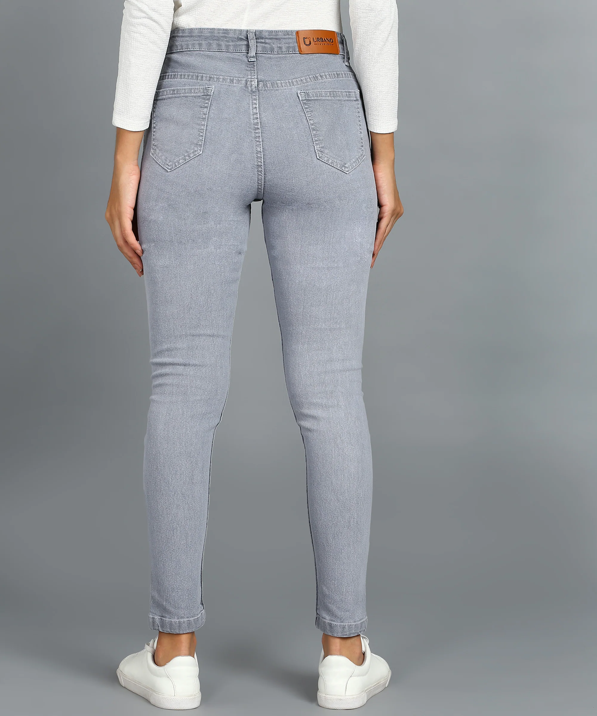 Women's Grey Skinny Fit Washed Jeans - Image 4