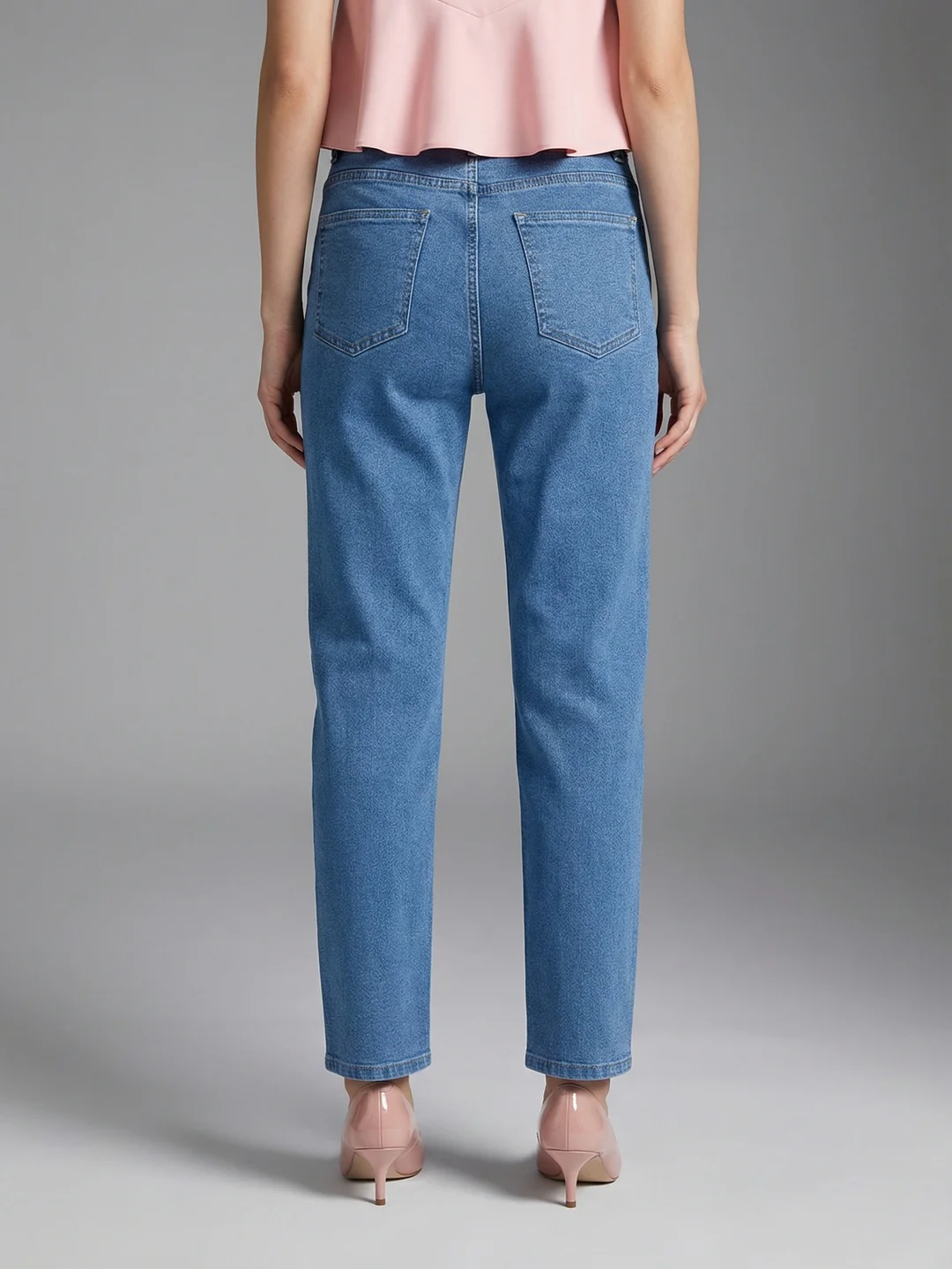 Women's Ice Blue High Rise Straight Fit Washed Jeans Non-Stretchable - Image 4