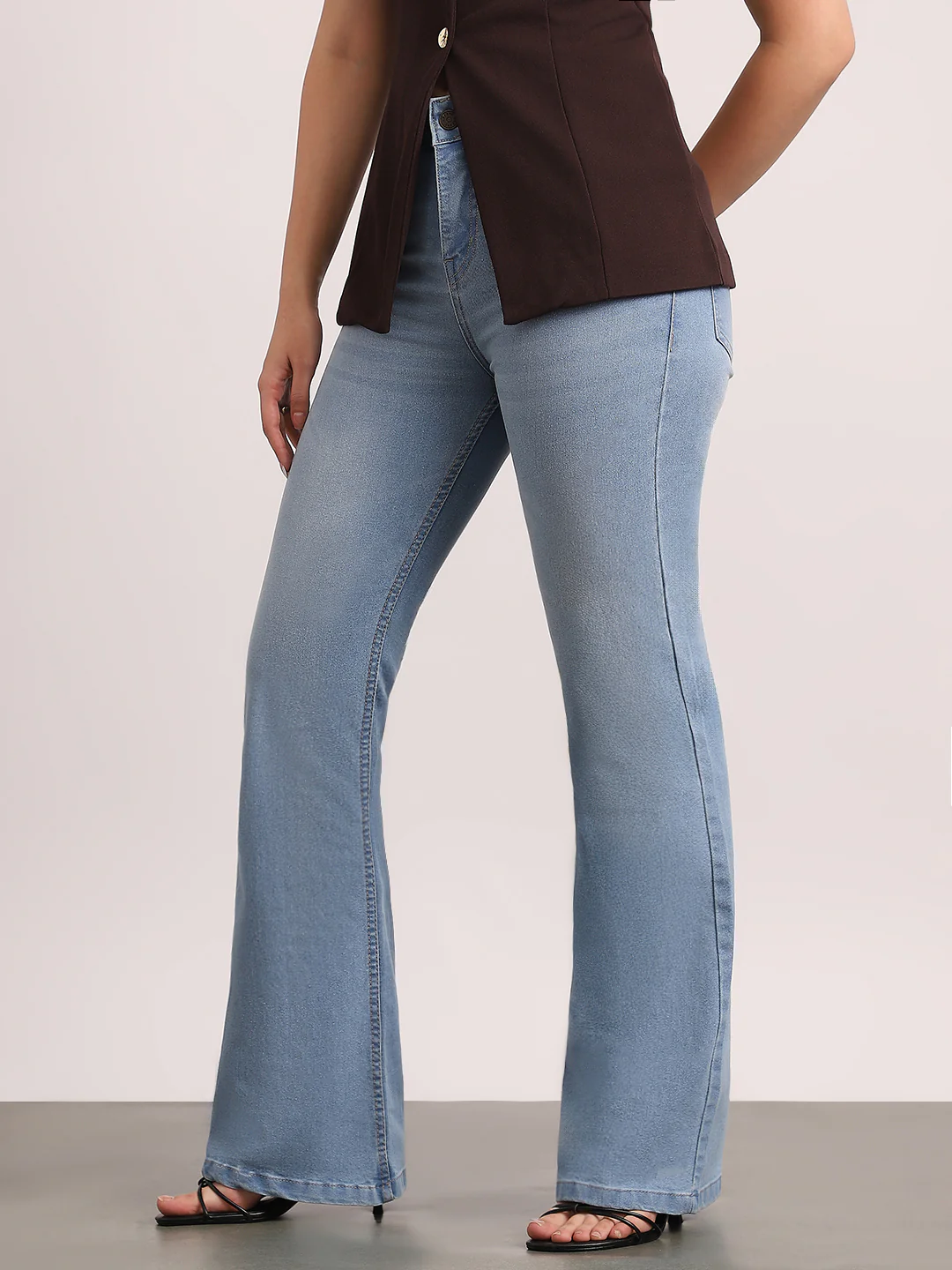 Women's Ice Blue Mid Rise Bootcut Fit Washed Jeans Stretchable - Image 2
