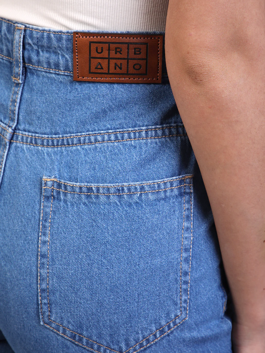 Women's Ice Blue Wide Leg Fit Washed Jeans - Image 6
